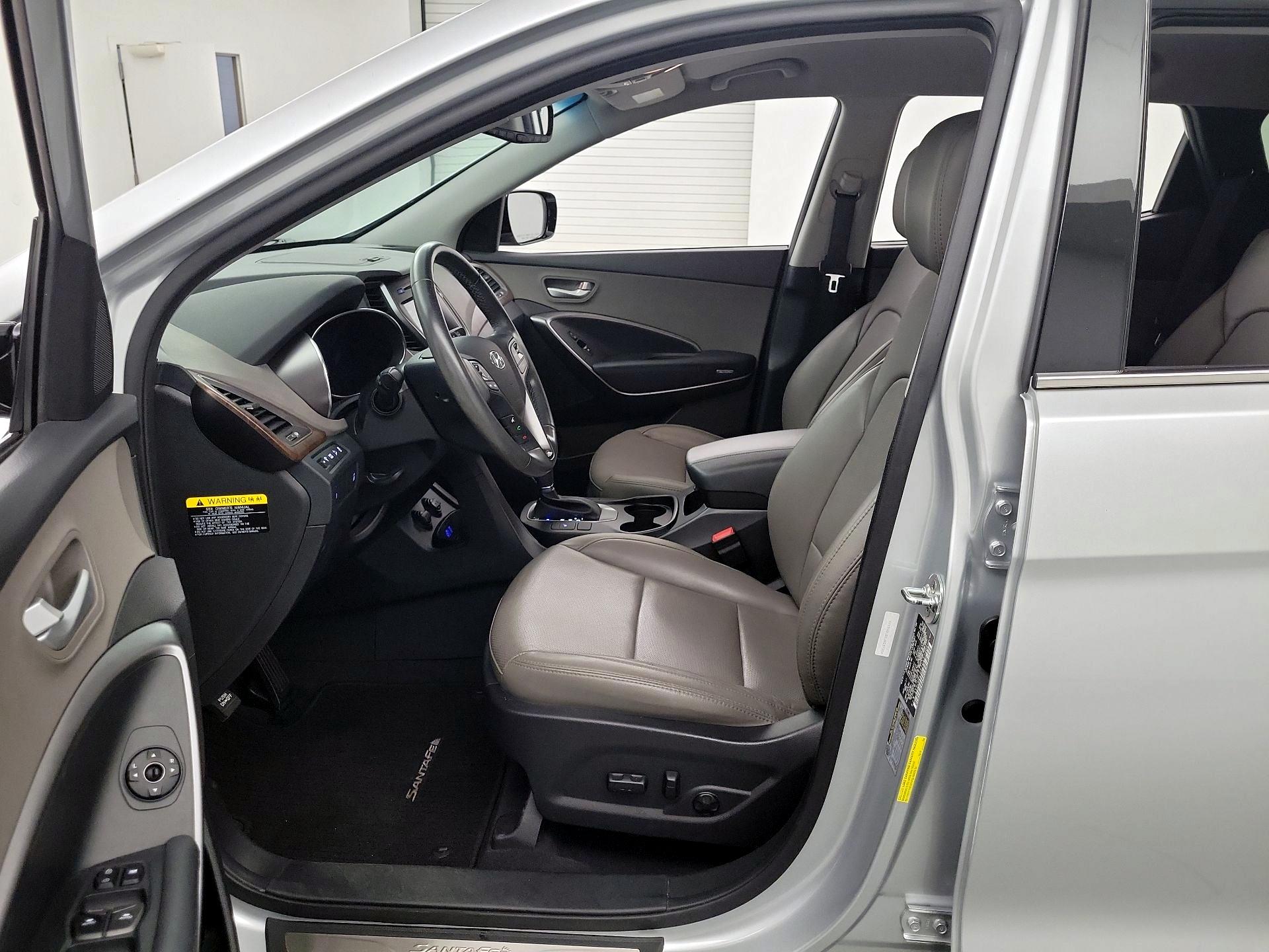 Thumbnail: 2018 Hyundai Santa Fe - 9