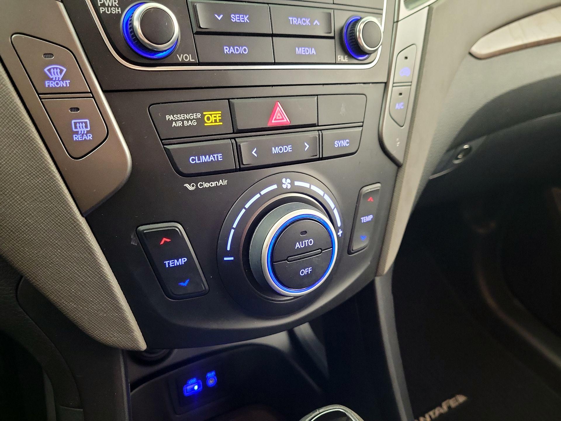 Thumbnail: 2018 Hyundai Santa Fe - 14