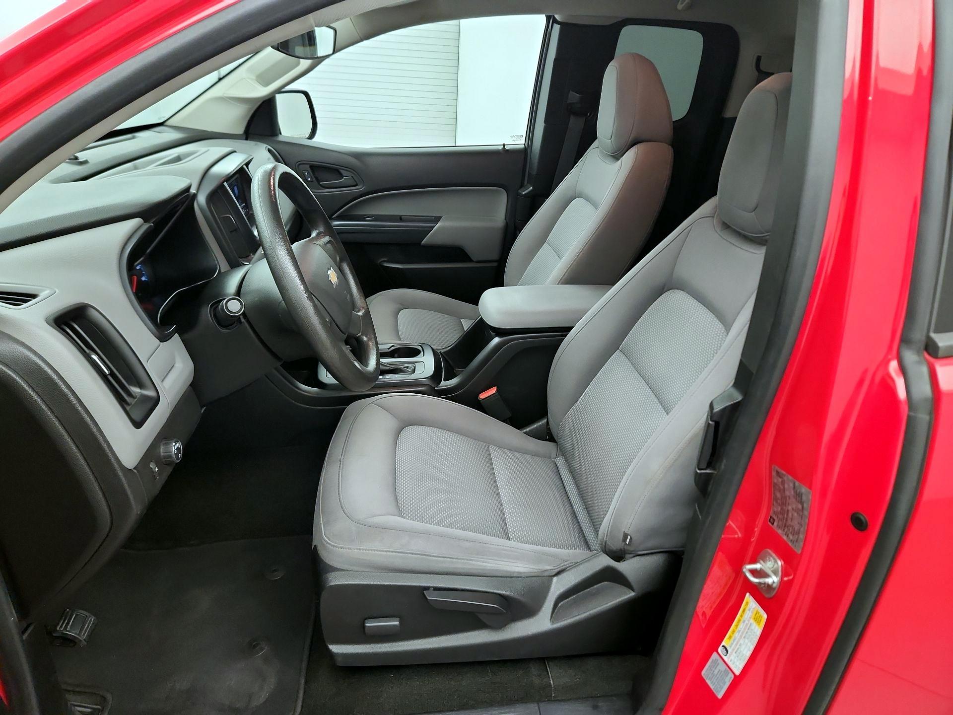 Thumbnail: 2017 Chevrolet Colorado - 9