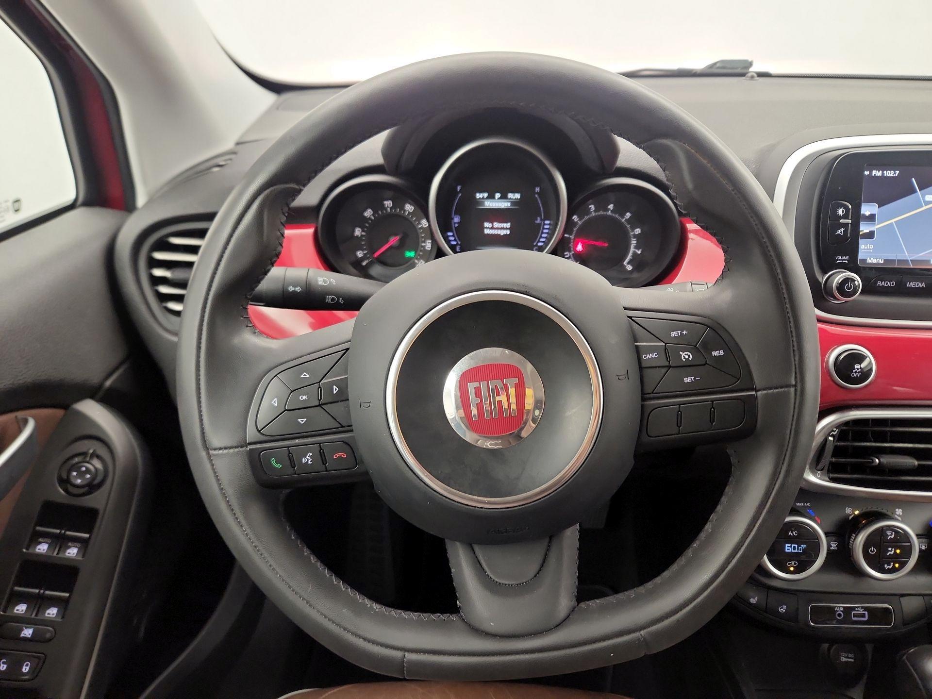 Thumbnail: 2016 Fiat 500X - 10