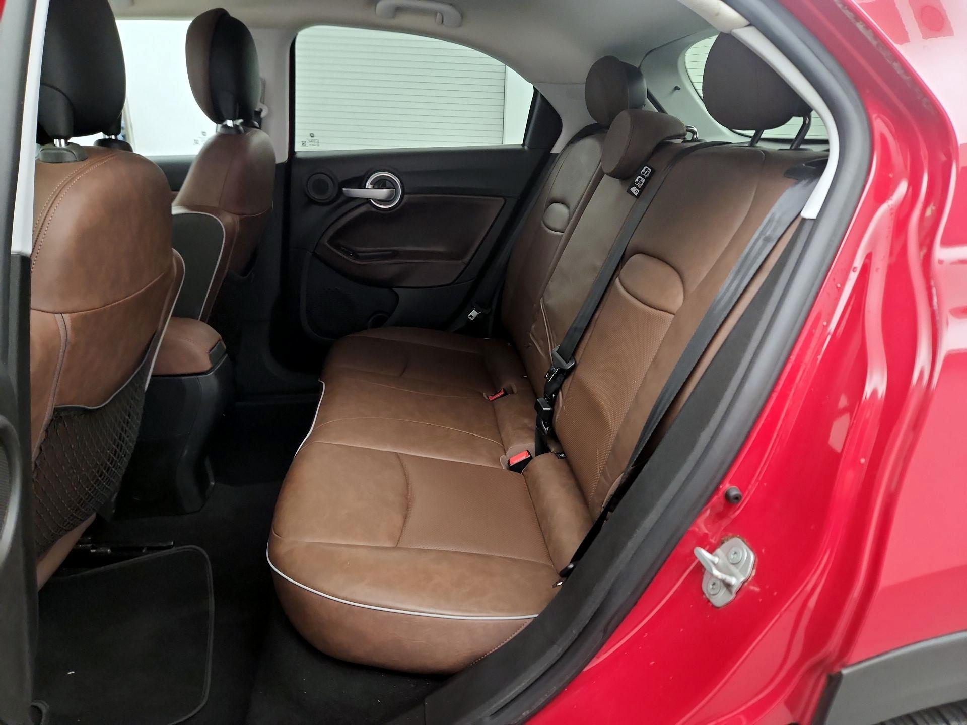 Thumbnail: 2016 Fiat 500X - 20