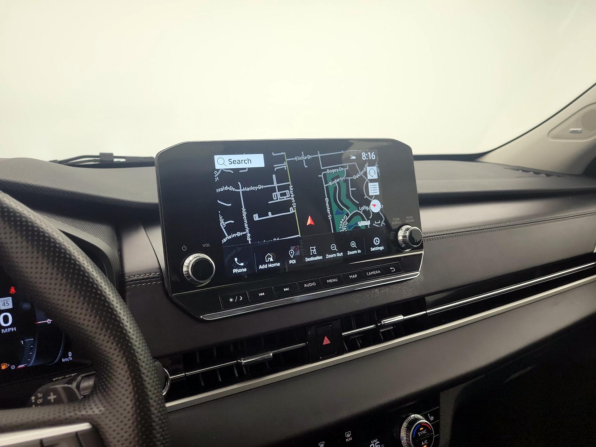 Thumbnail: 2024 Mitsubishi Outlander - 14