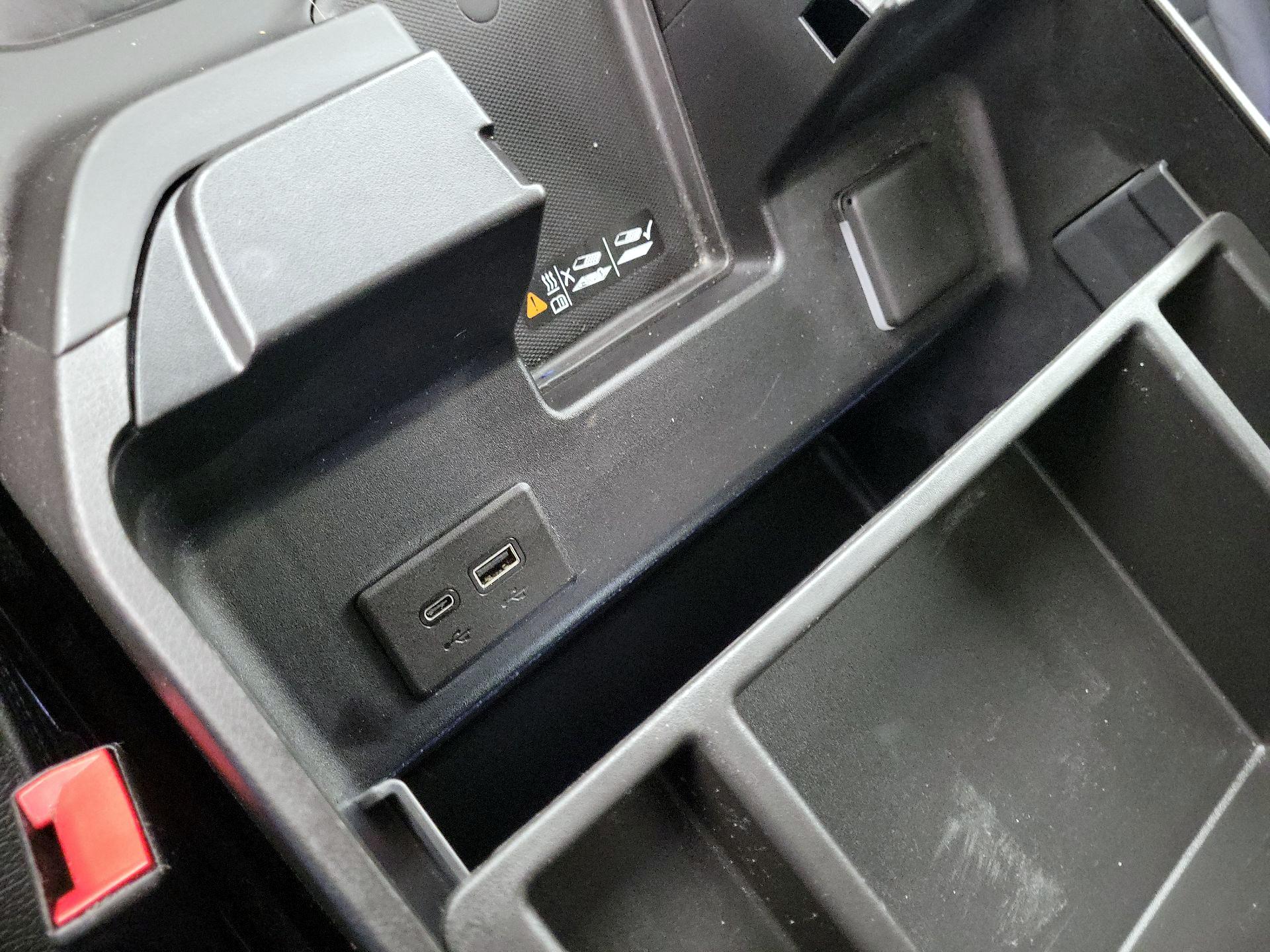 Thumbnail: 2024 GMC Sierra 2500 - 17