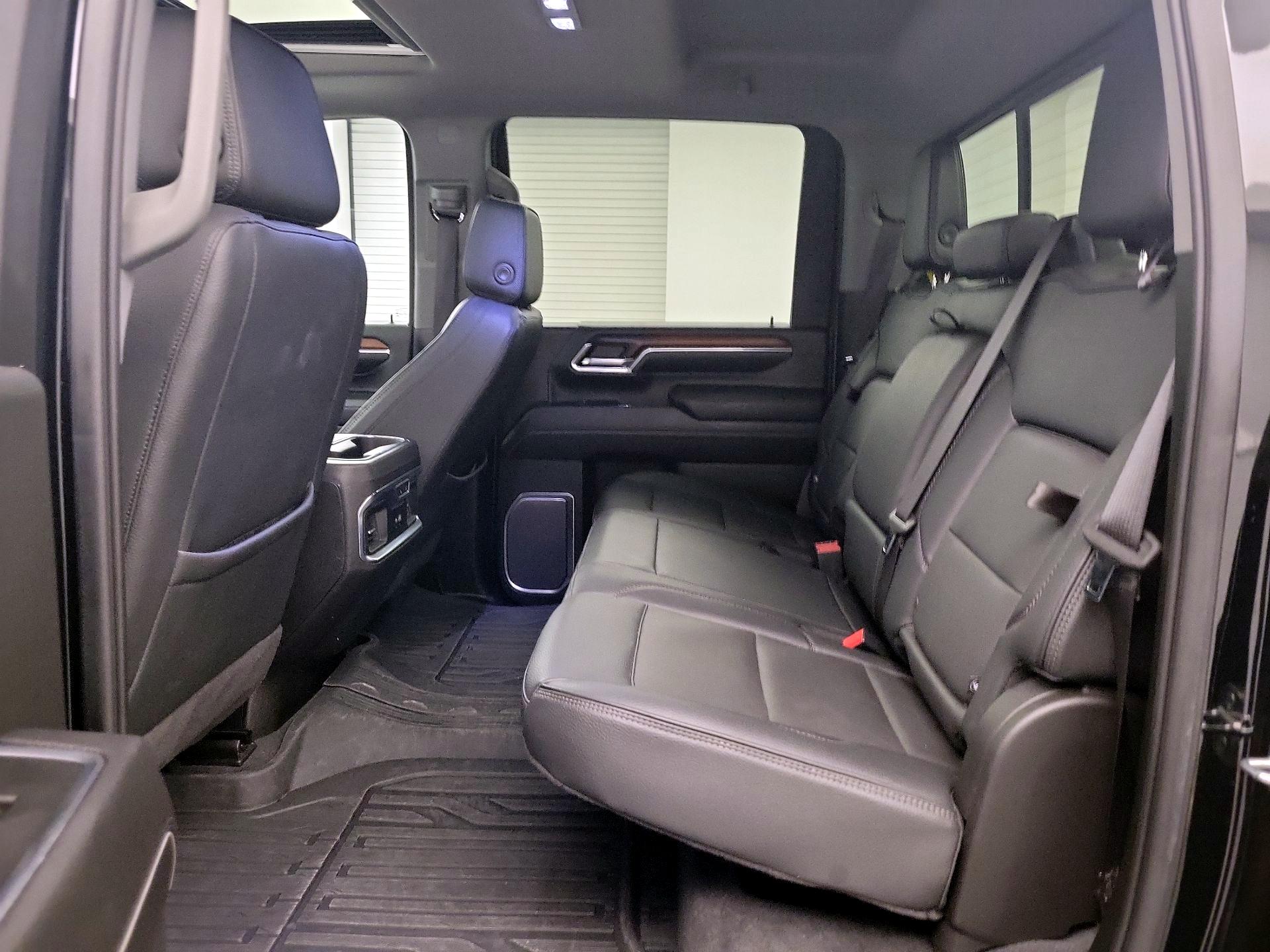 Thumbnail: 2024 GMC Sierra 2500 - 19