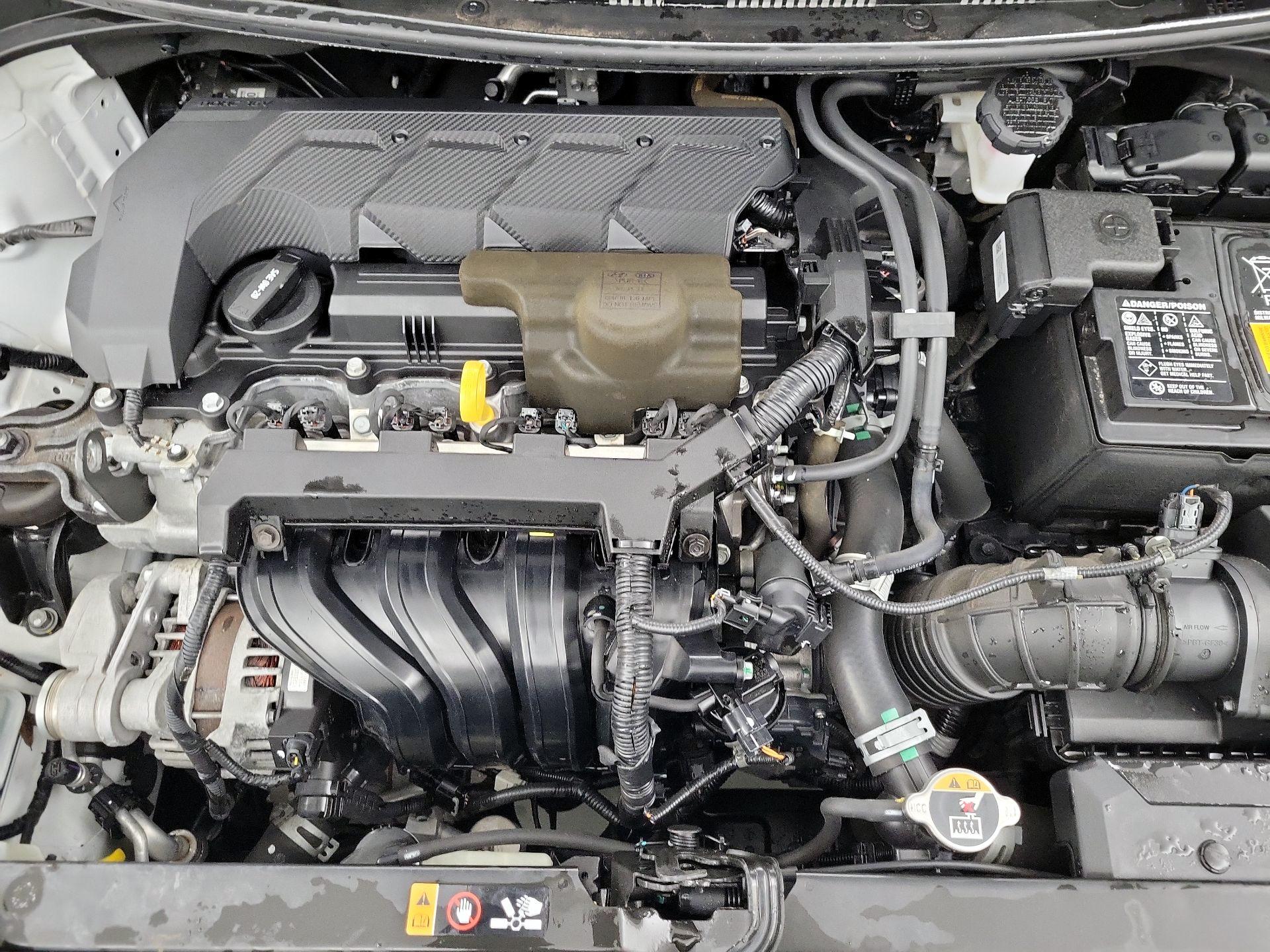 Thumbnail: 2021 Kia Rio - 18