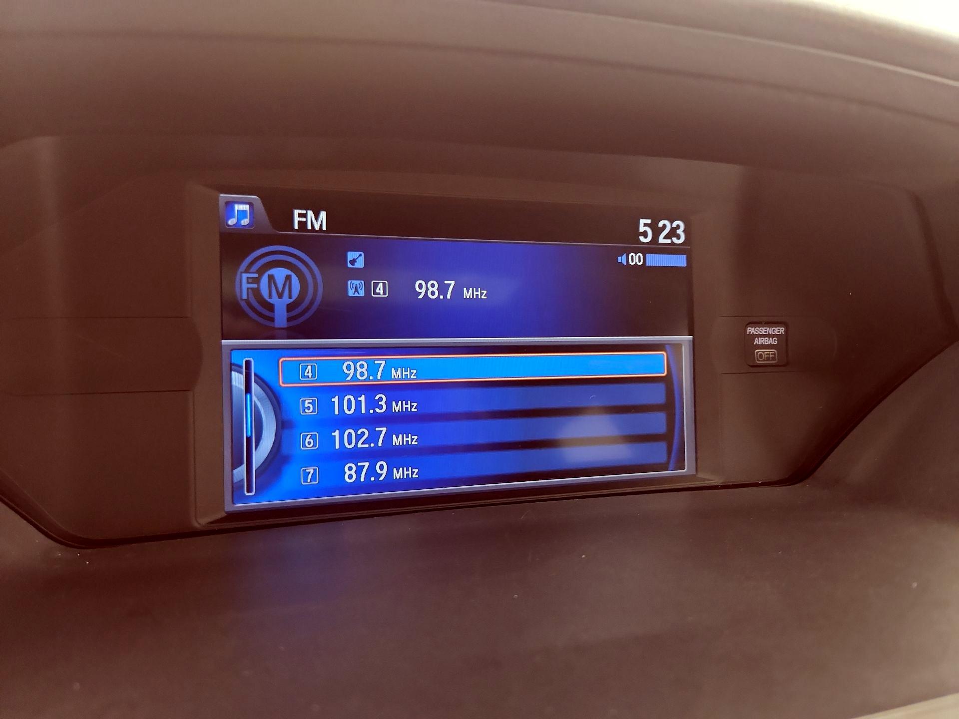 Thumbnail: 2016 Honda Odyssey - 16