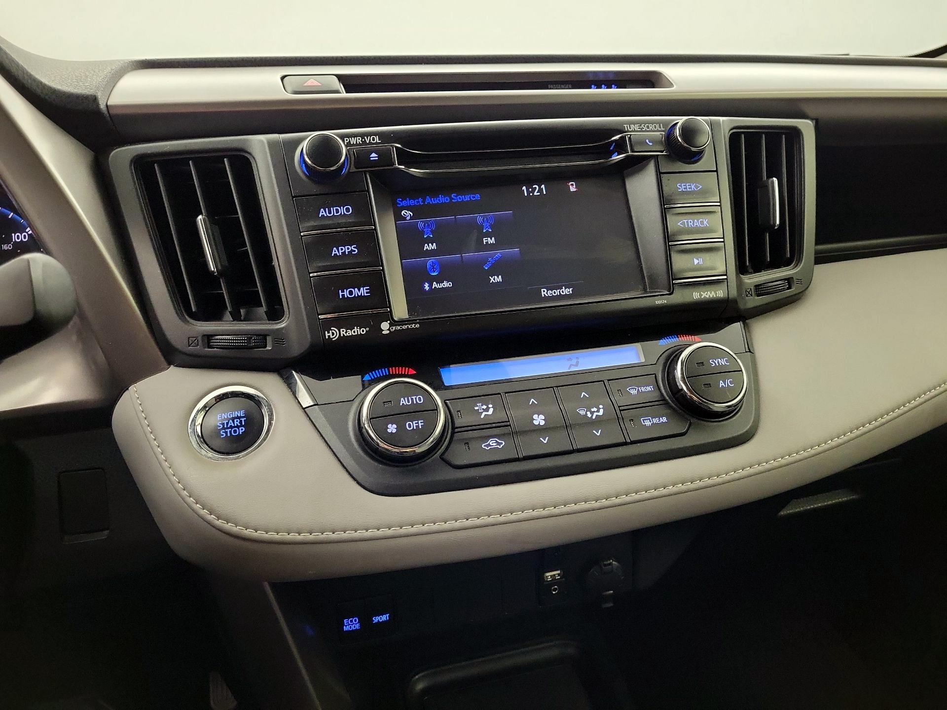 Thumbnail: 2018 Toyota RAV4 - 13