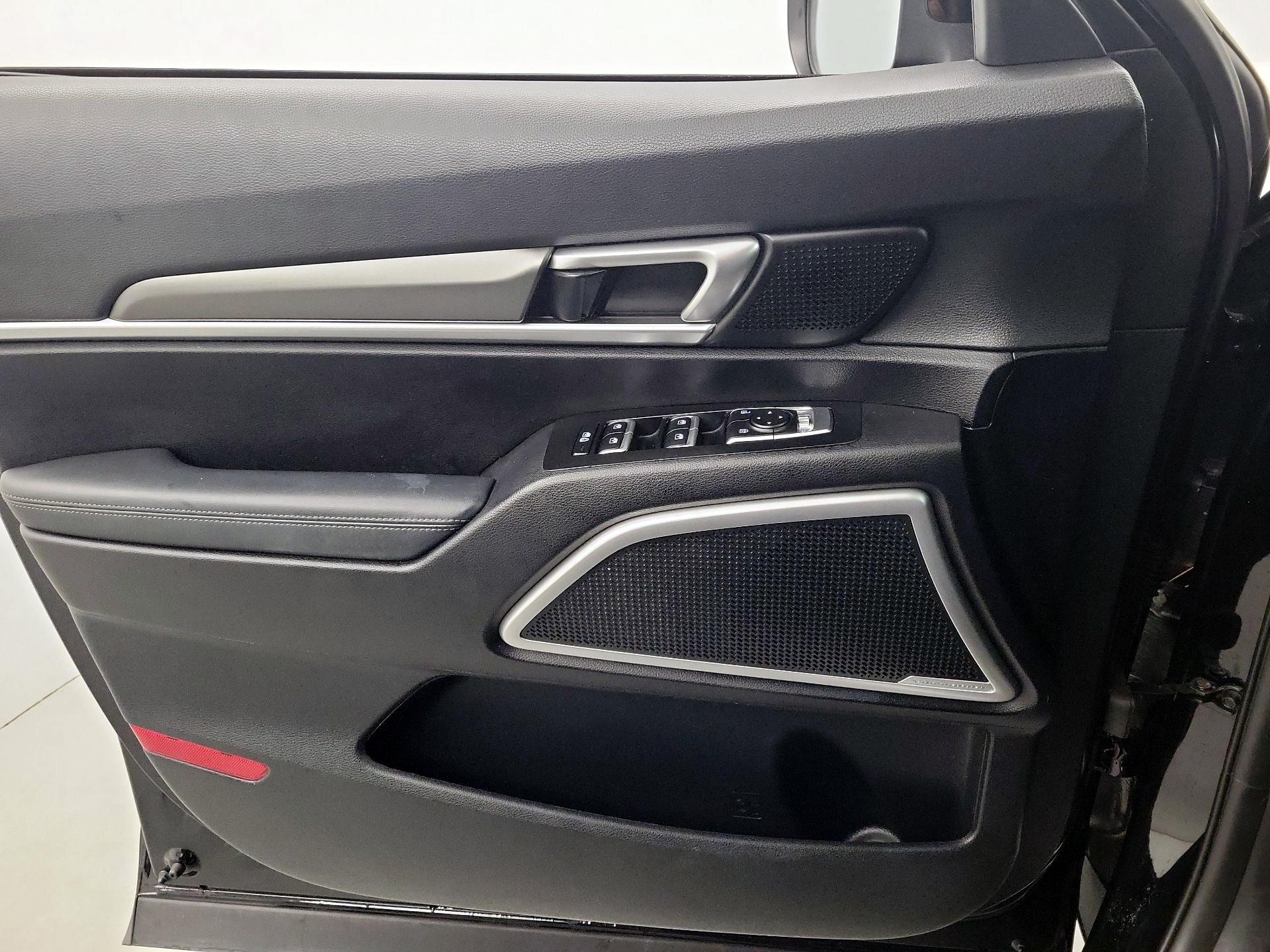 Thumbnail: 2021 Kia Telluride - 10