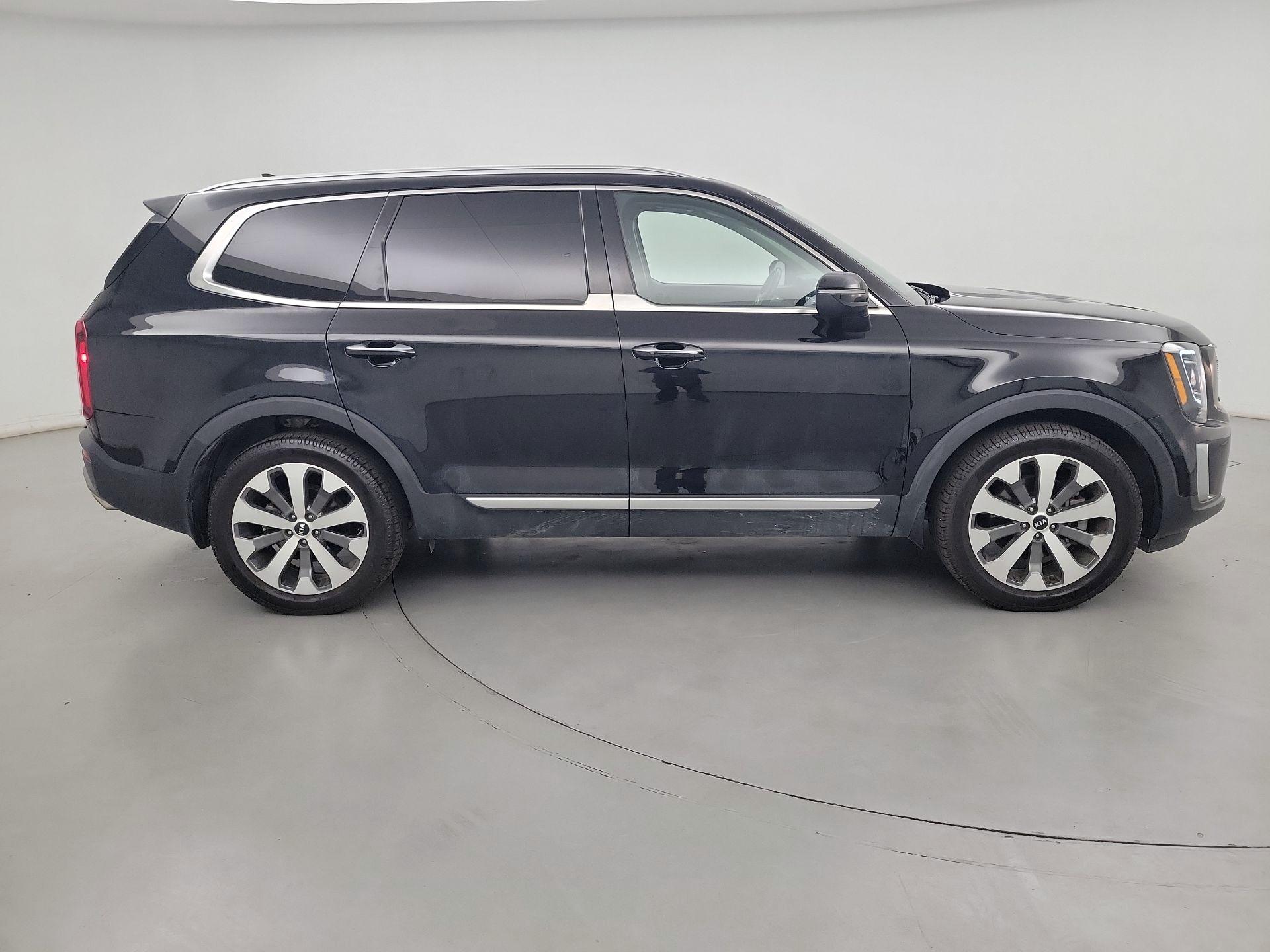 Thumbnail: 2021 Kia Telluride - 4