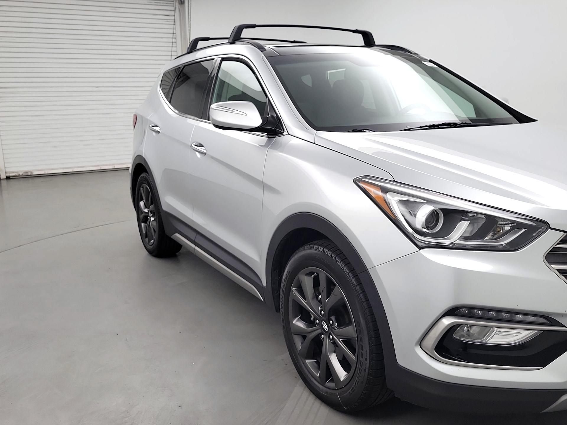 Thumbnail: 2017 Hyundai Santa Fe - 1