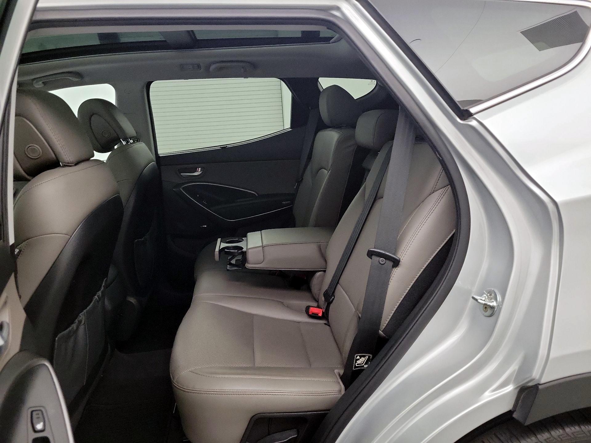 Thumbnail: 2017 Hyundai Santa Fe - 19