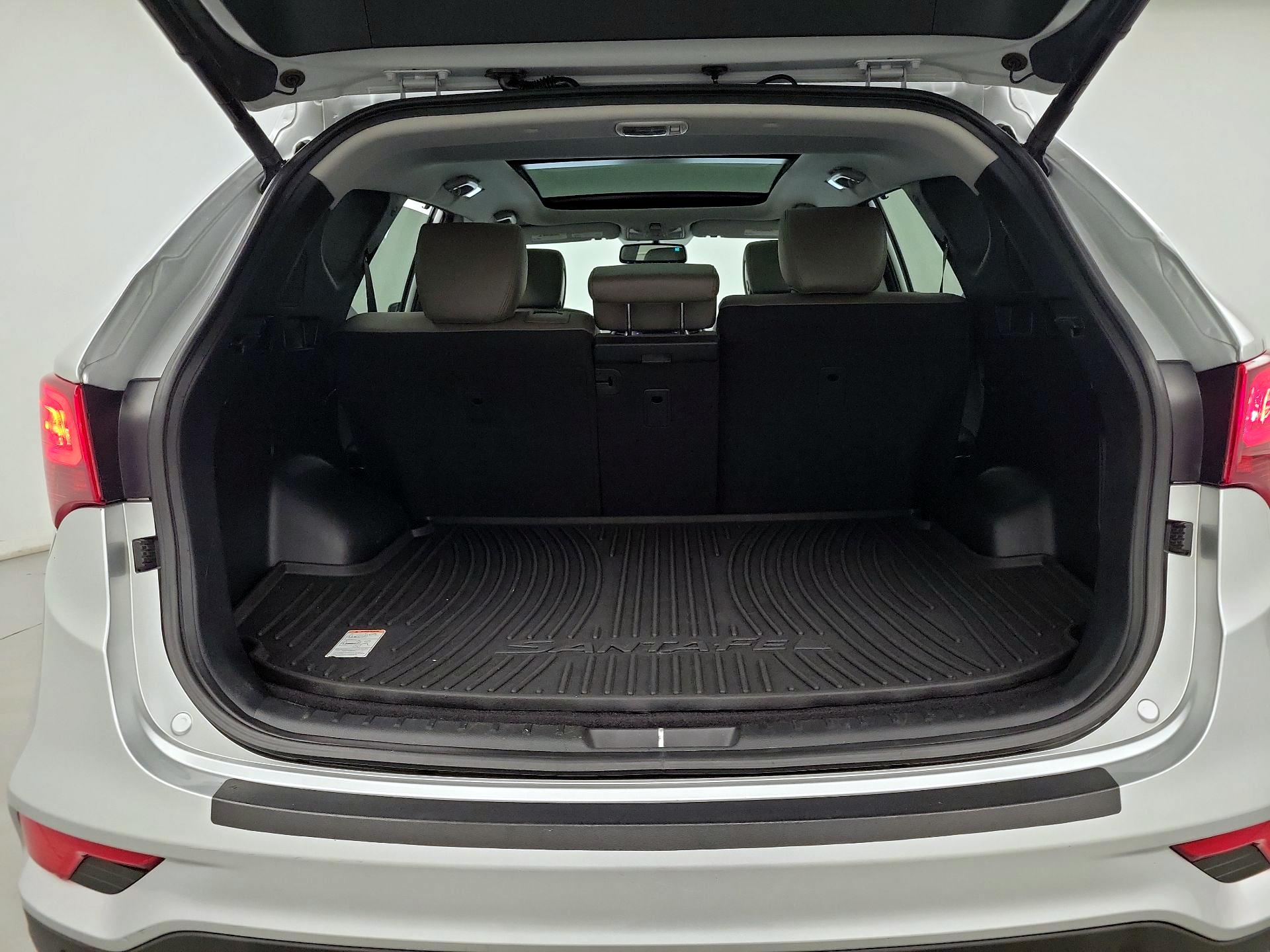 Thumbnail: 2017 Hyundai Santa Fe - 20