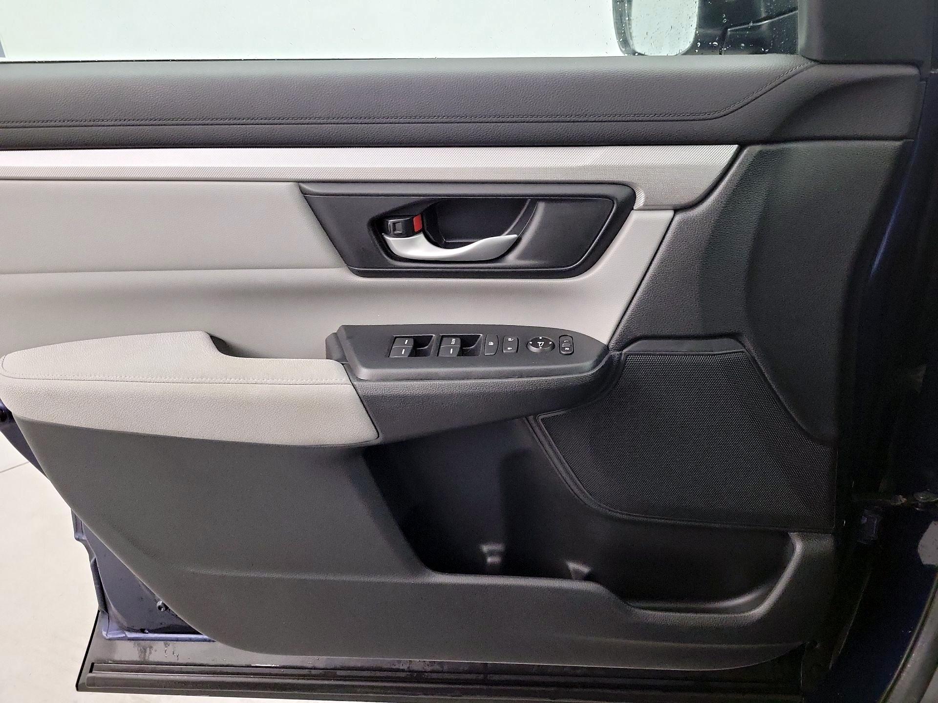 Thumbnail: 2017 Honda CR-V - 12