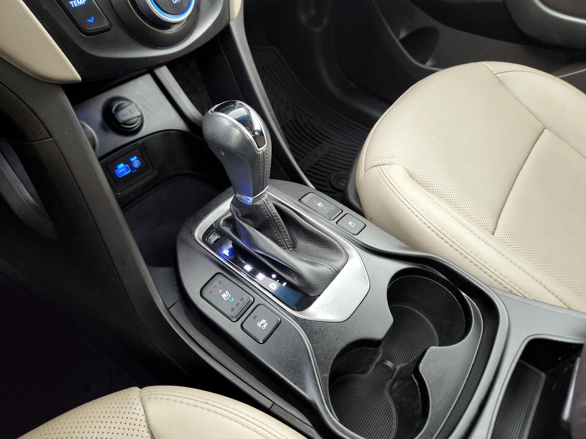 Thumbnail: 2018 Hyundai Santa Fe - 16