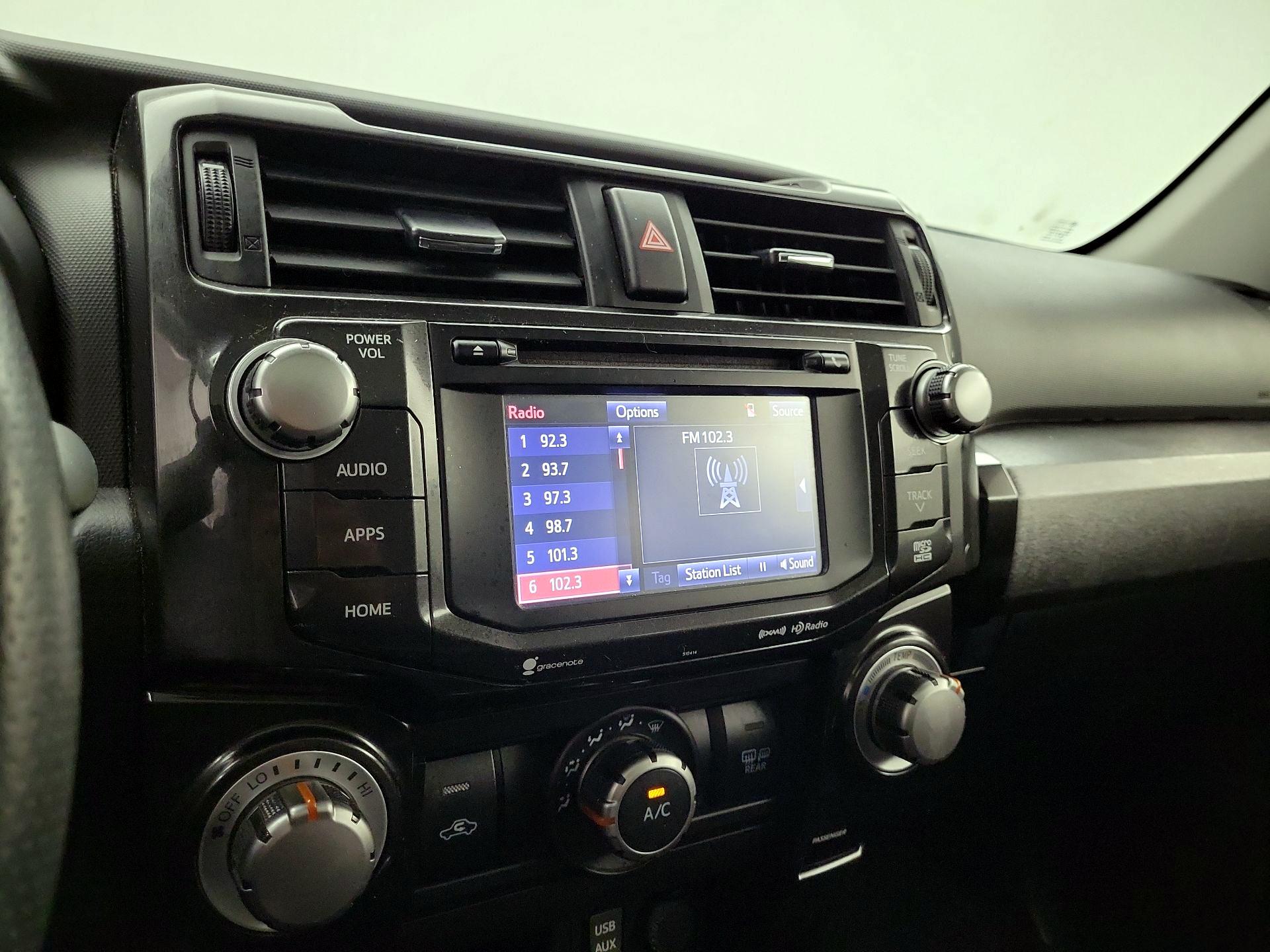 Thumbnail: 2019 Toyota 4Runner - 16