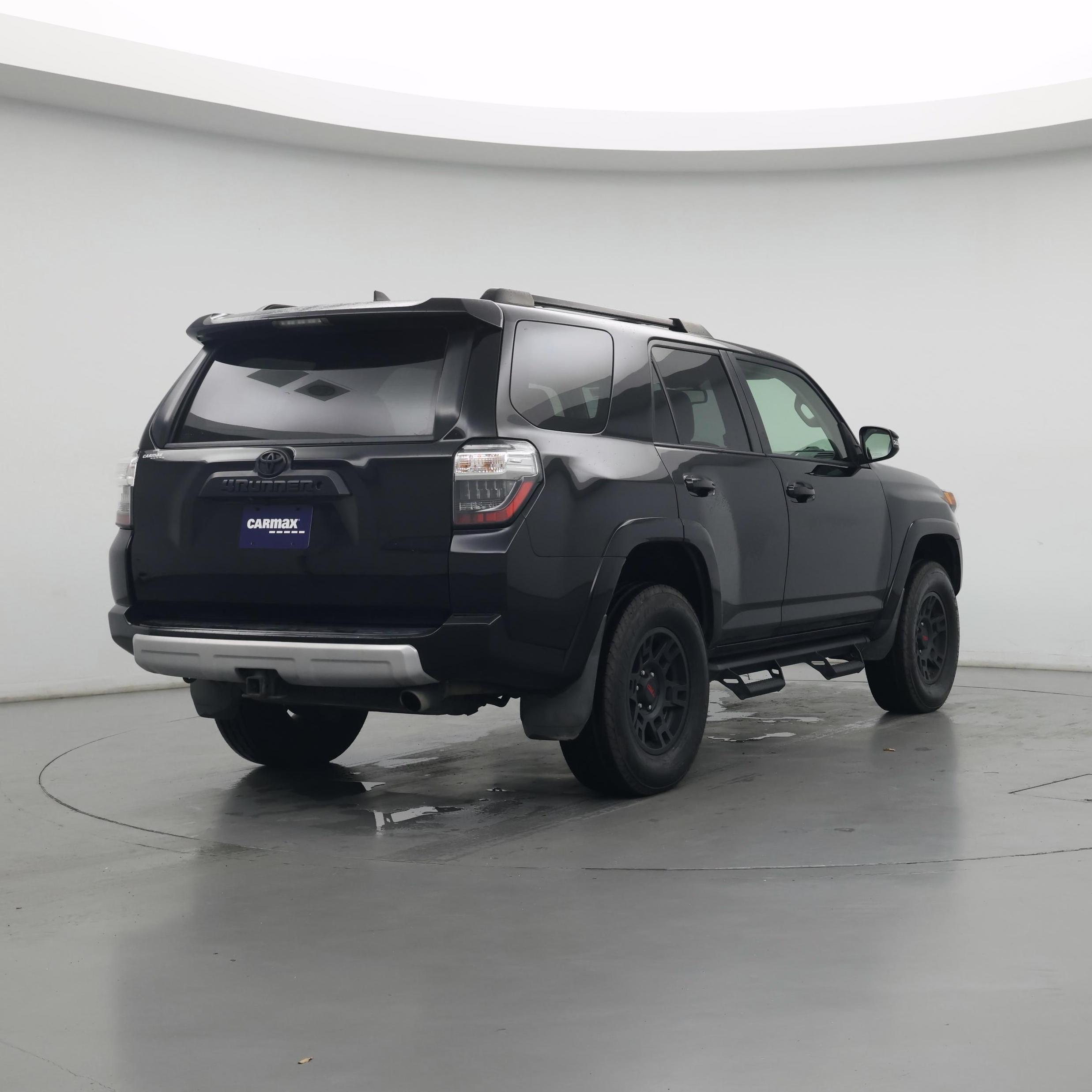Thumbnail: 2019 Toyota 4Runner - 8