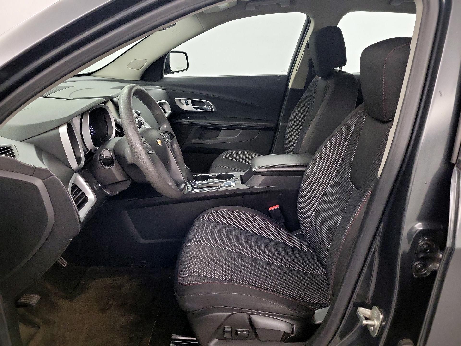 Thumbnail: 2017 Chevrolet Equinox - 9