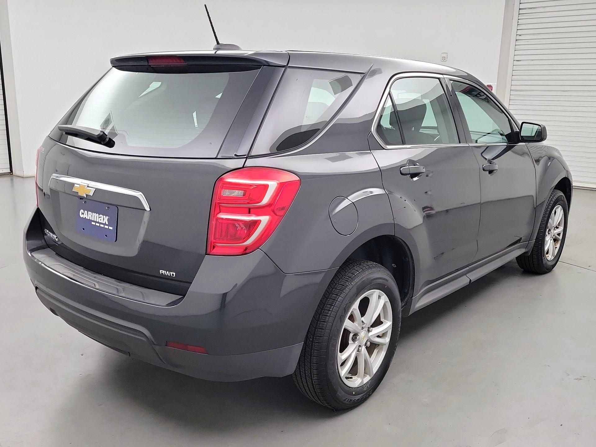 Thumbnail: 2017 Chevrolet Equinox - 5