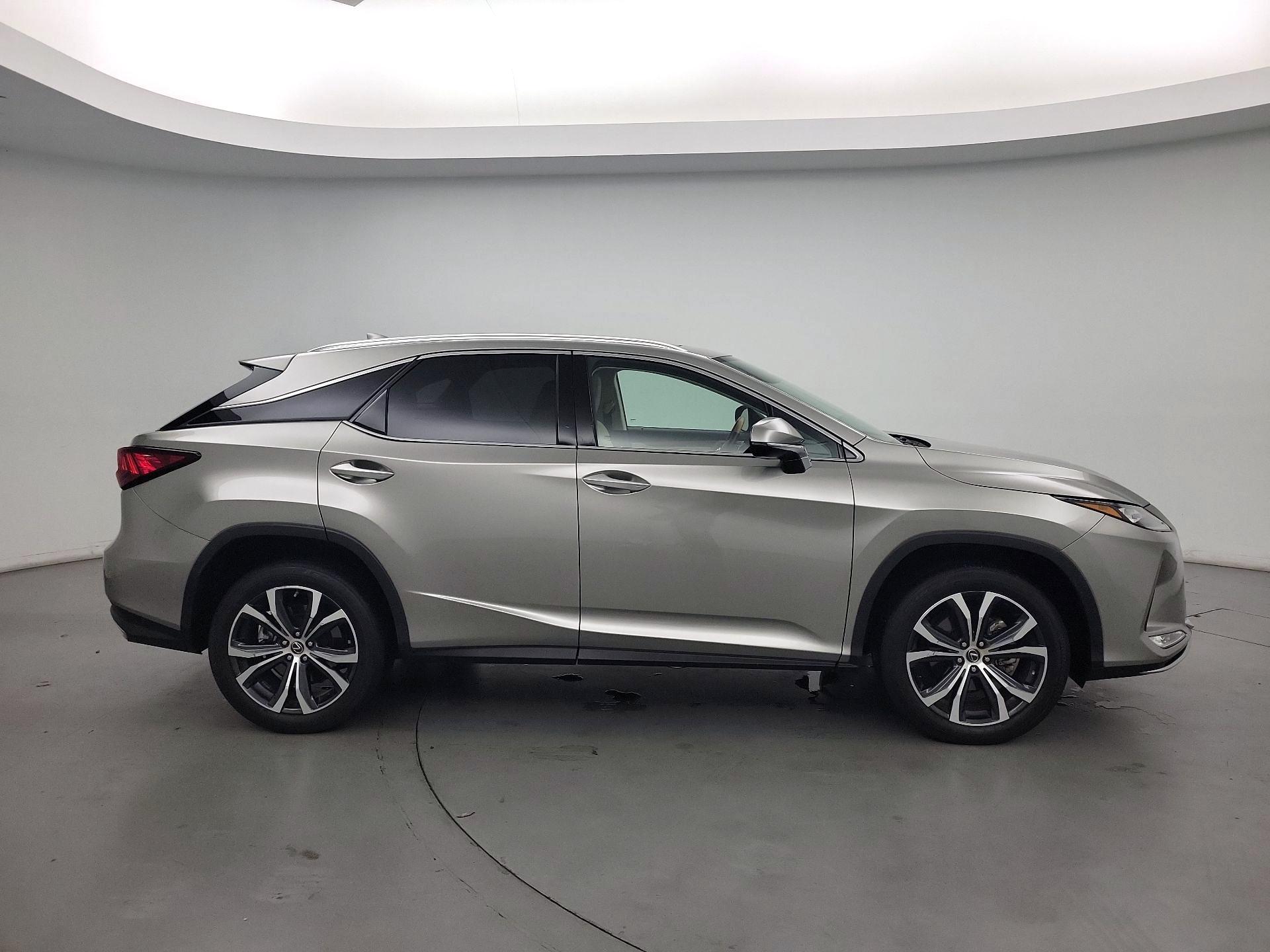 Thumbnail: 2022 Lexus RX - 4