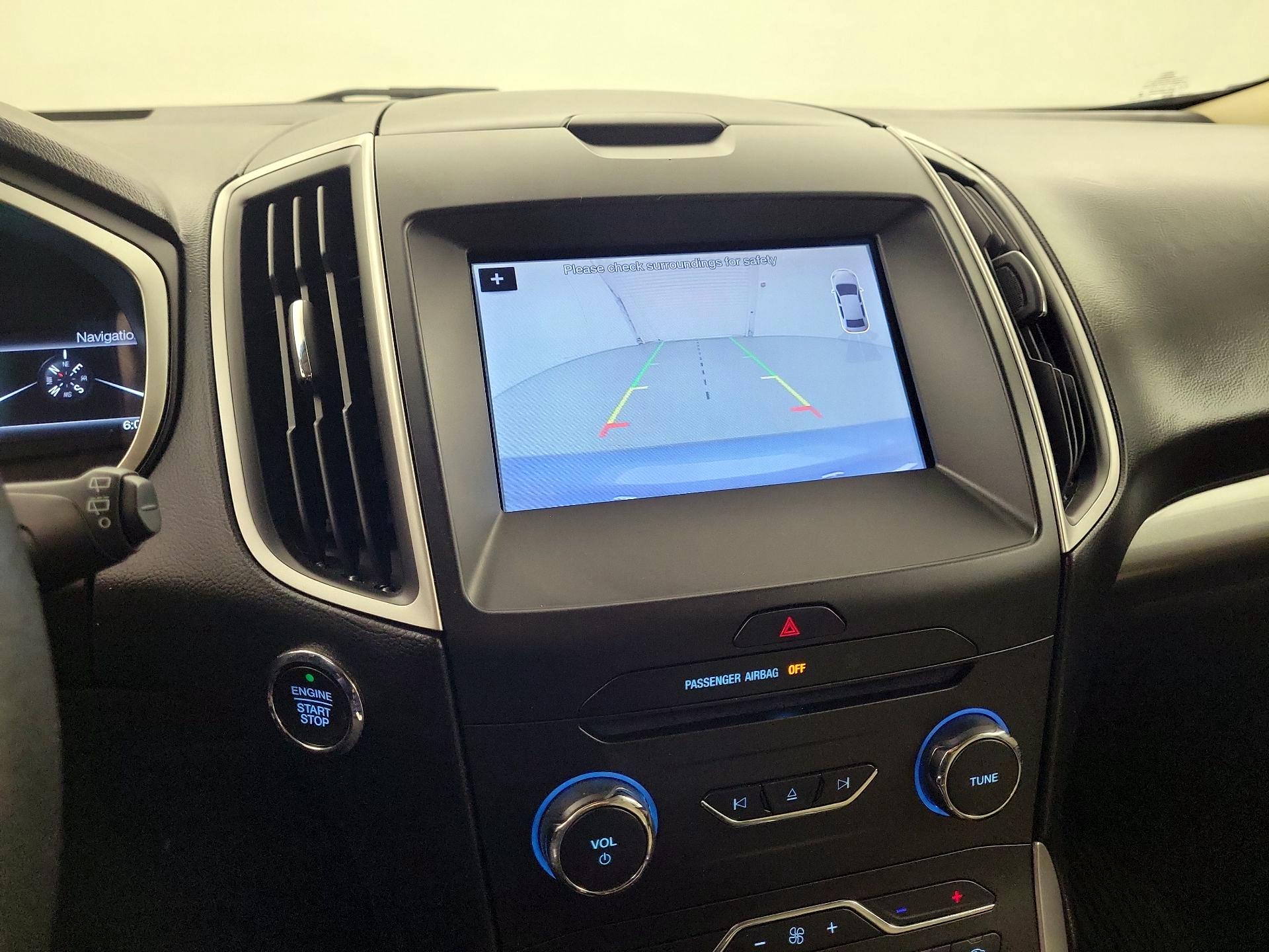 Thumbnail: 2018 Ford Edge - 12