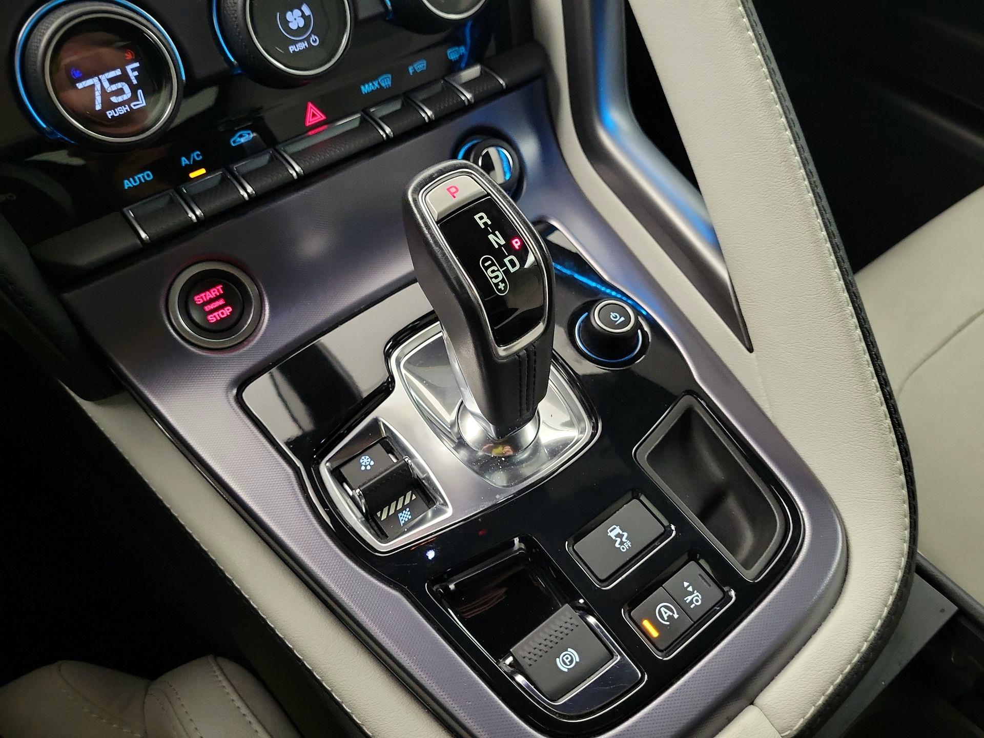 Thumbnail: 2018 Jaguar F-Type - 15