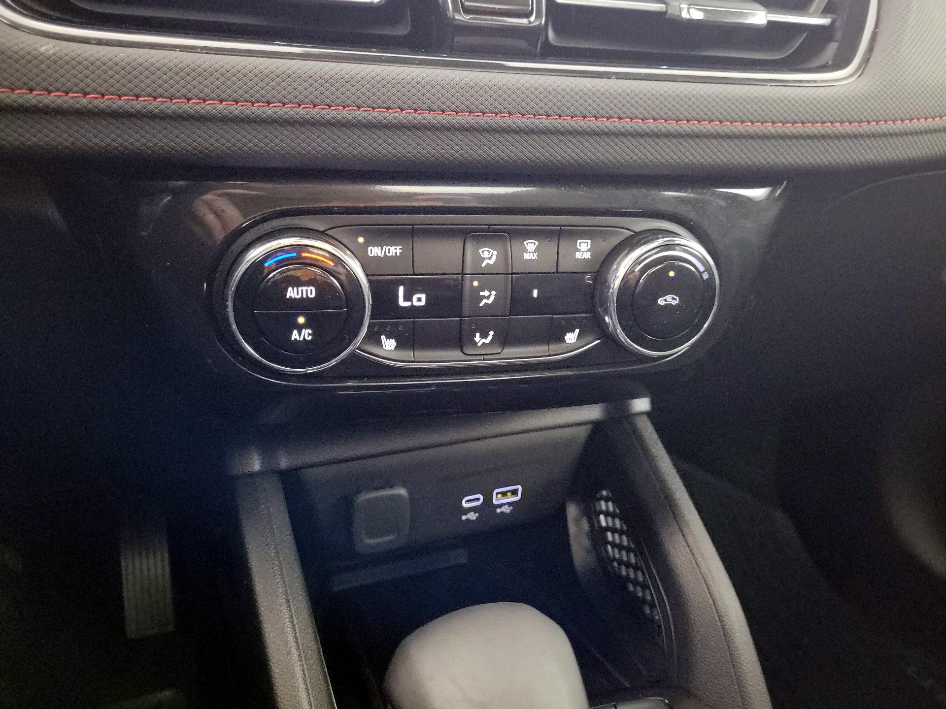 Thumbnail: 2024 Chevrolet TrailBlazer - 14