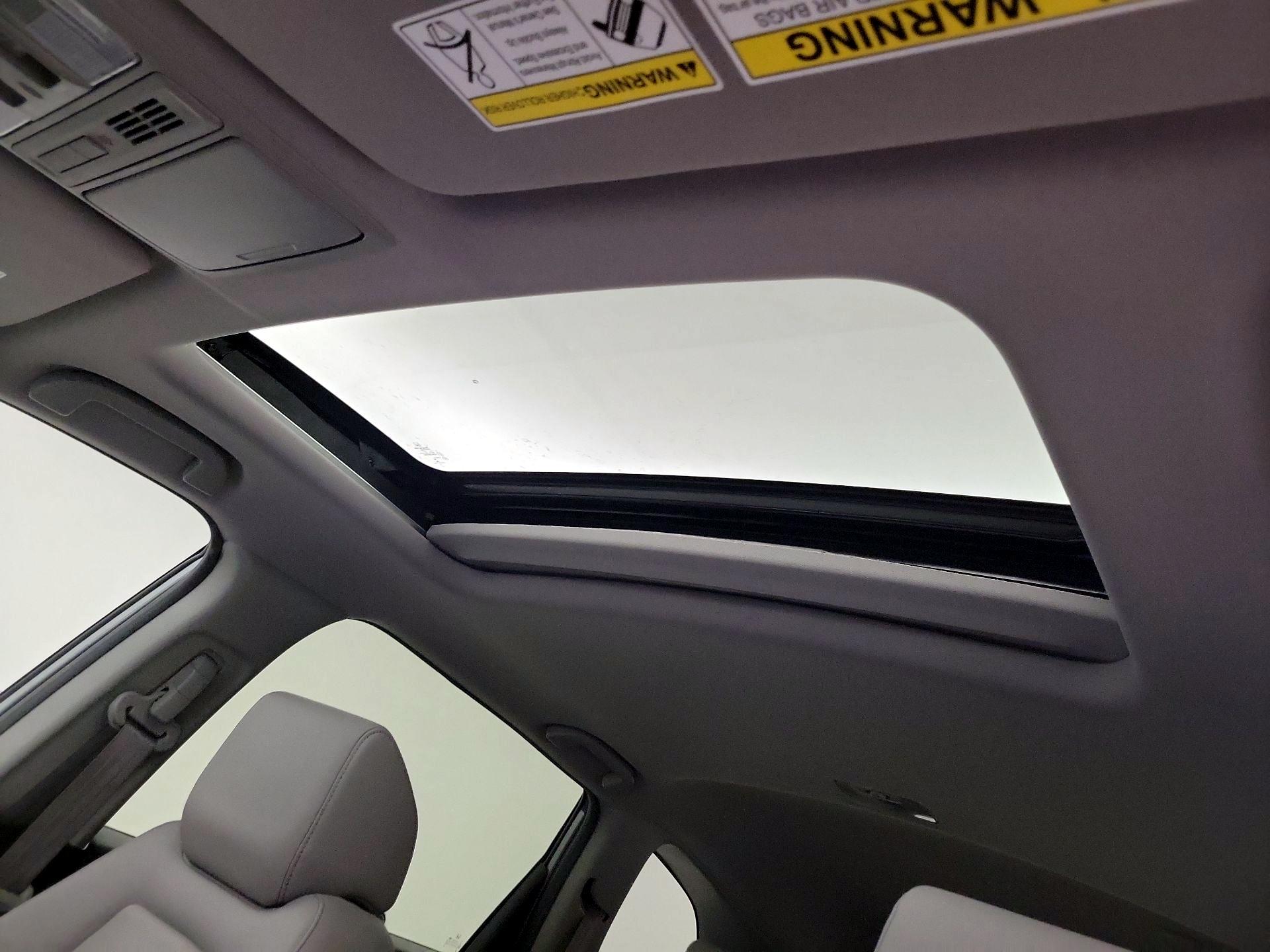 Thumbnail: 2017 Honda CR-V - 17