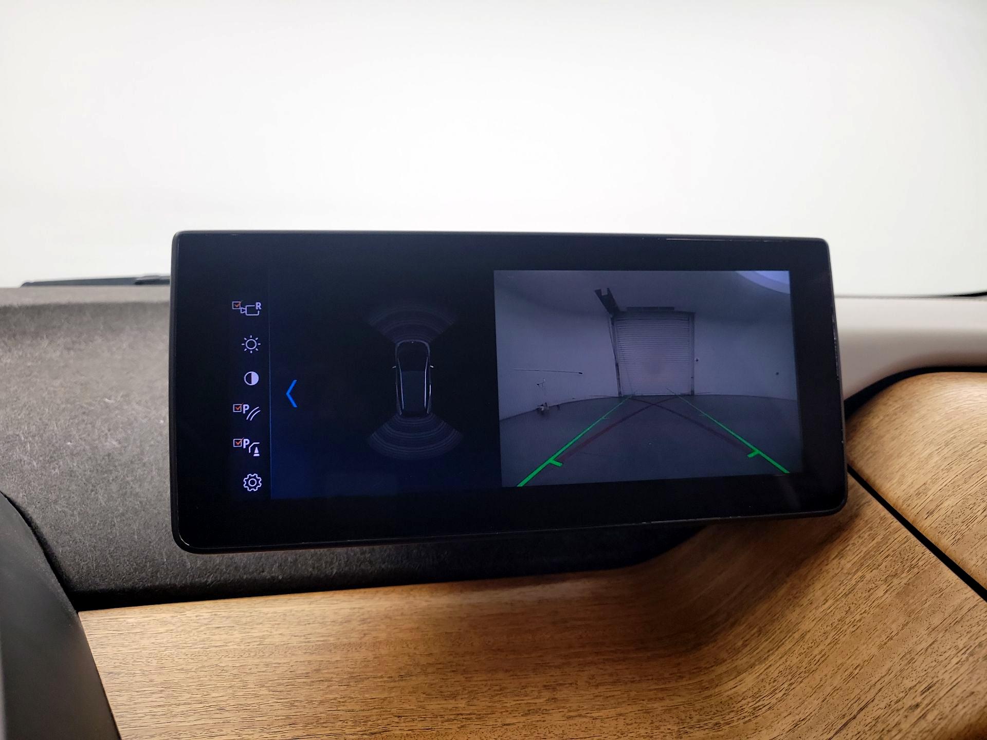 Thumbnail: 2018 BMW i3 - 13