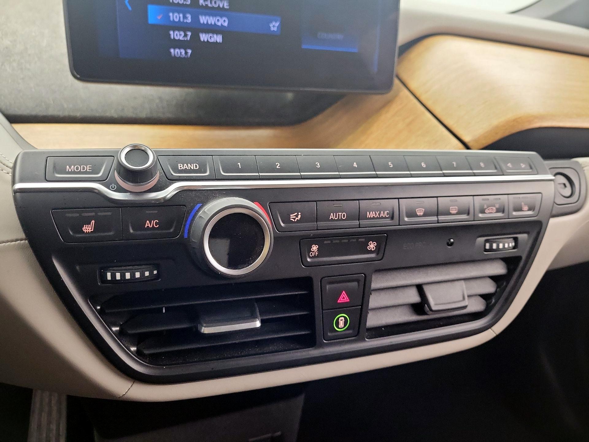 Thumbnail: 2018 BMW i3 - 15