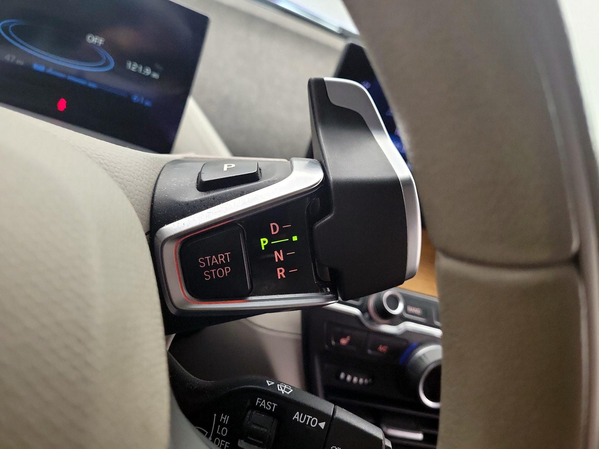 Thumbnail: 2018 BMW i3 - 16