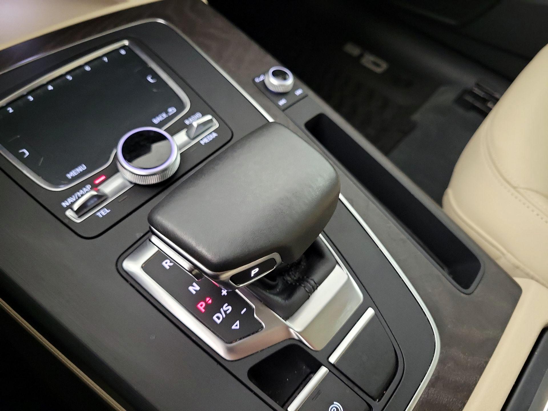 Thumbnail: 2018 Audi Q5 - 16