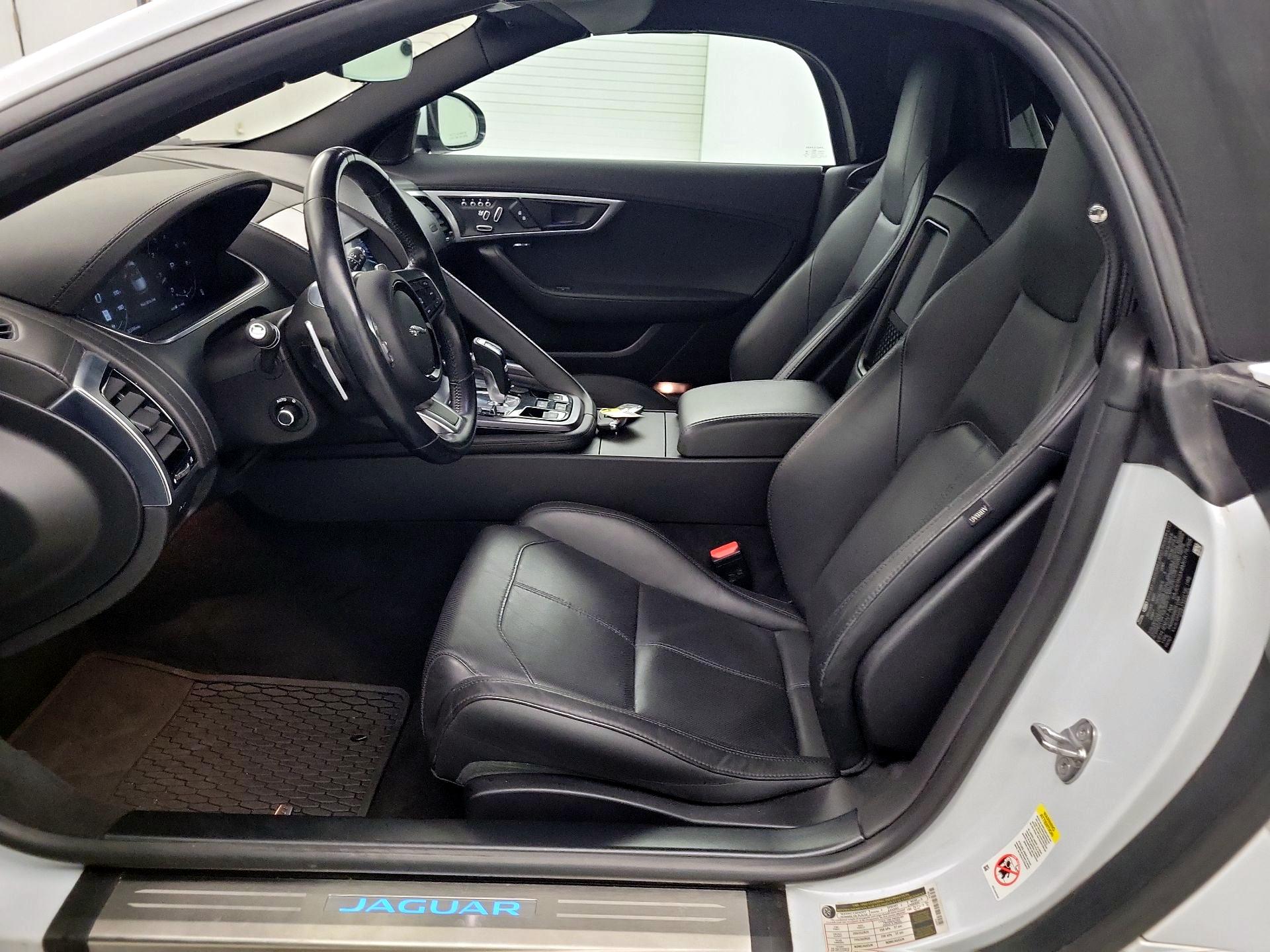 Thumbnail: 2021 Jaguar F-Type - 9