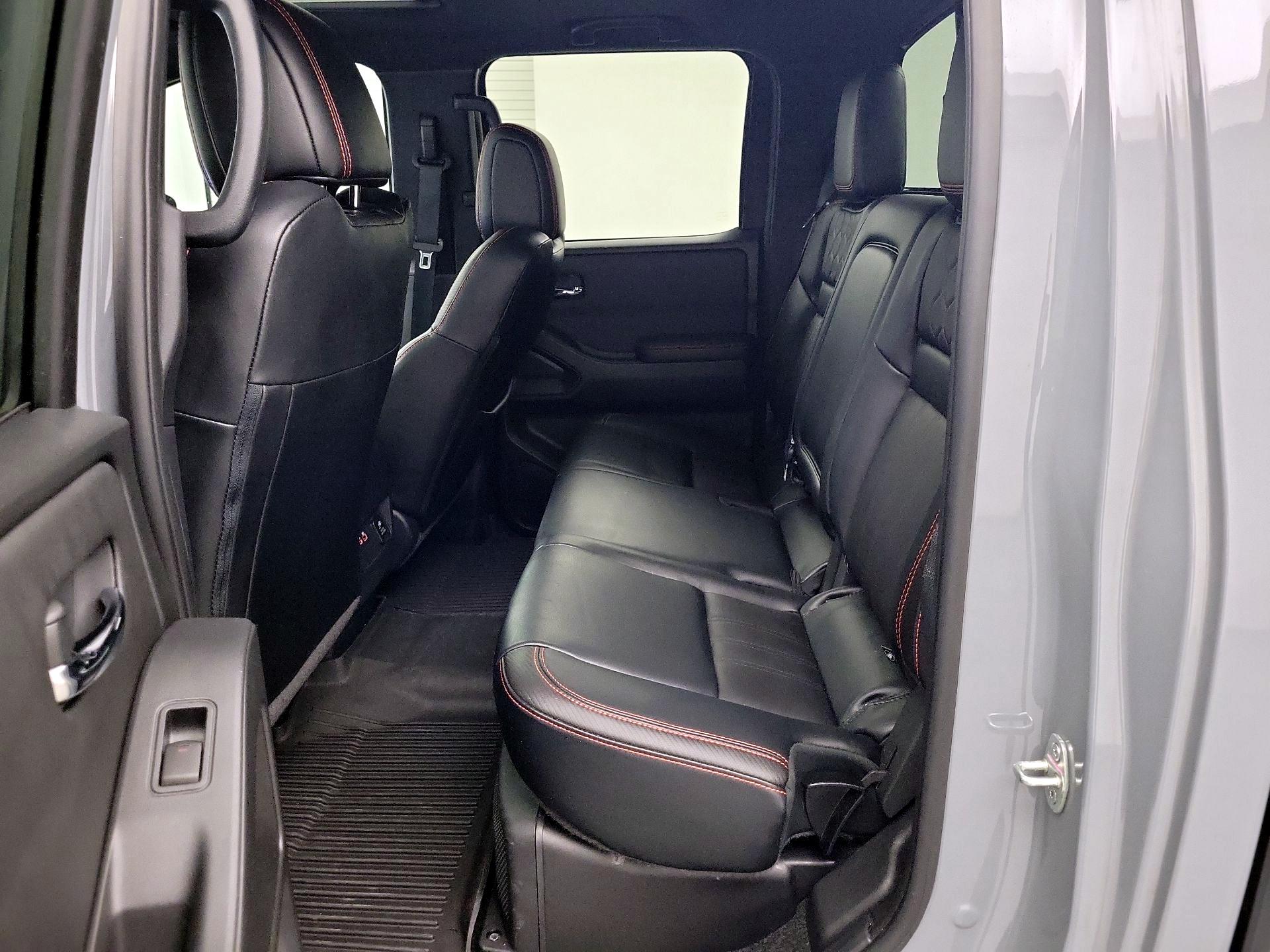 Thumbnail: 2023 Nissan Frontier - 19