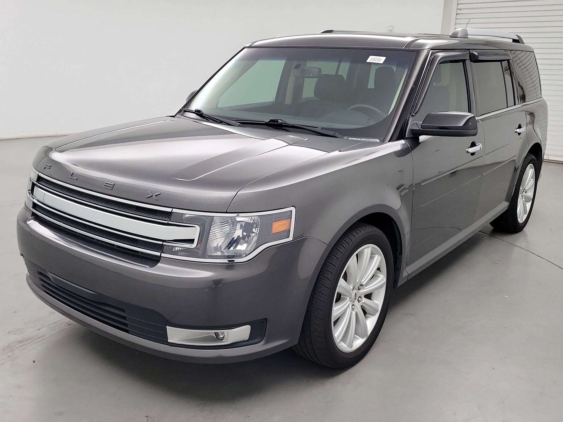 Thumbnail: 2019 Ford Flex - 3