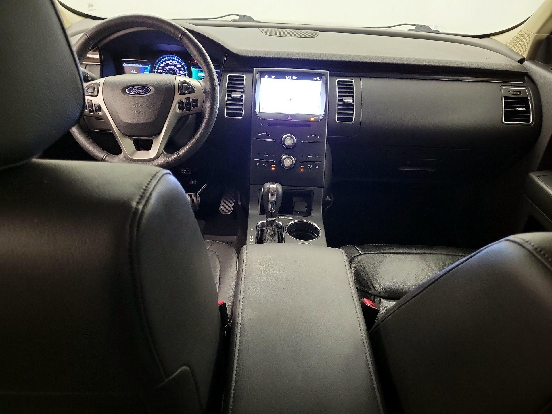 Thumbnail: 2019 Ford Flex - 8