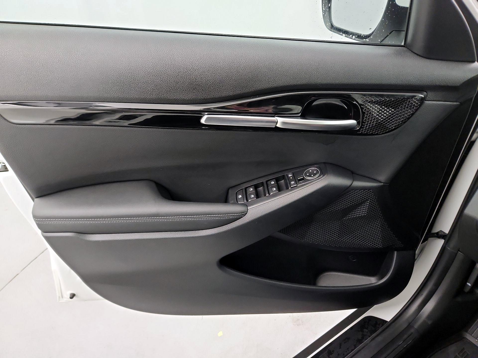 Thumbnail: 2025 Kia Seltos - 10