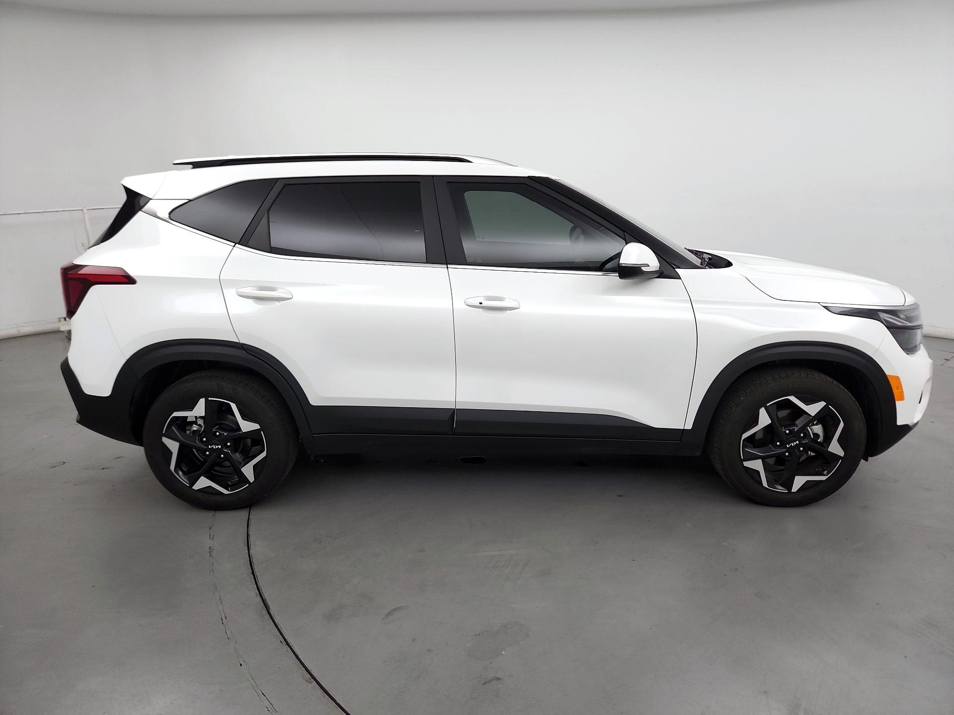 Thumbnail: 2025 Kia Seltos - 4