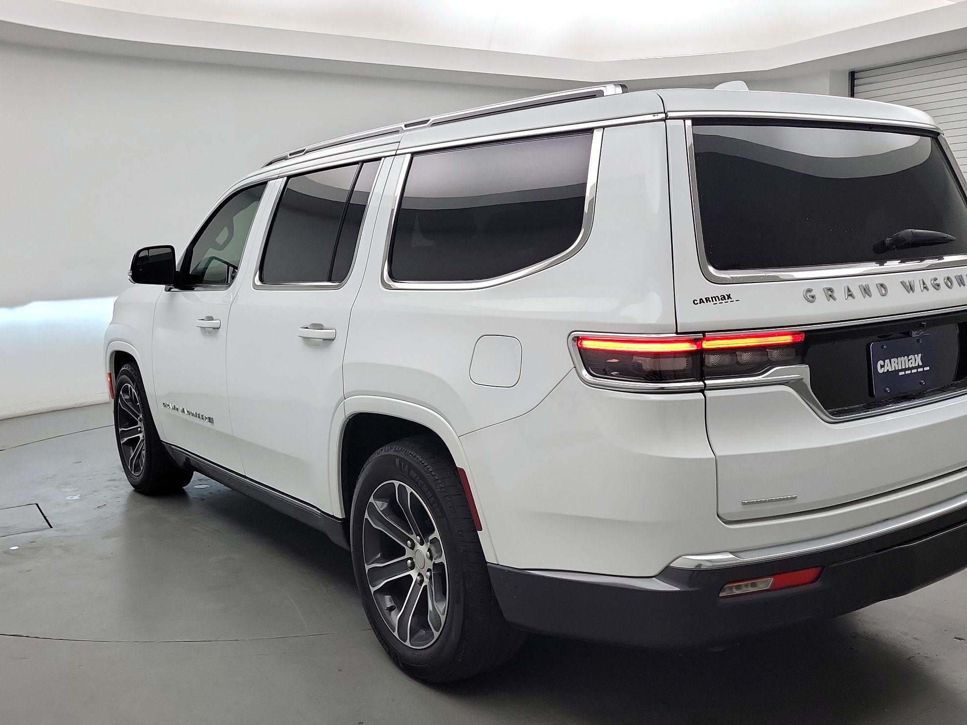 Thumbnail: 2022 Jeep Grand Wagoneer - 7