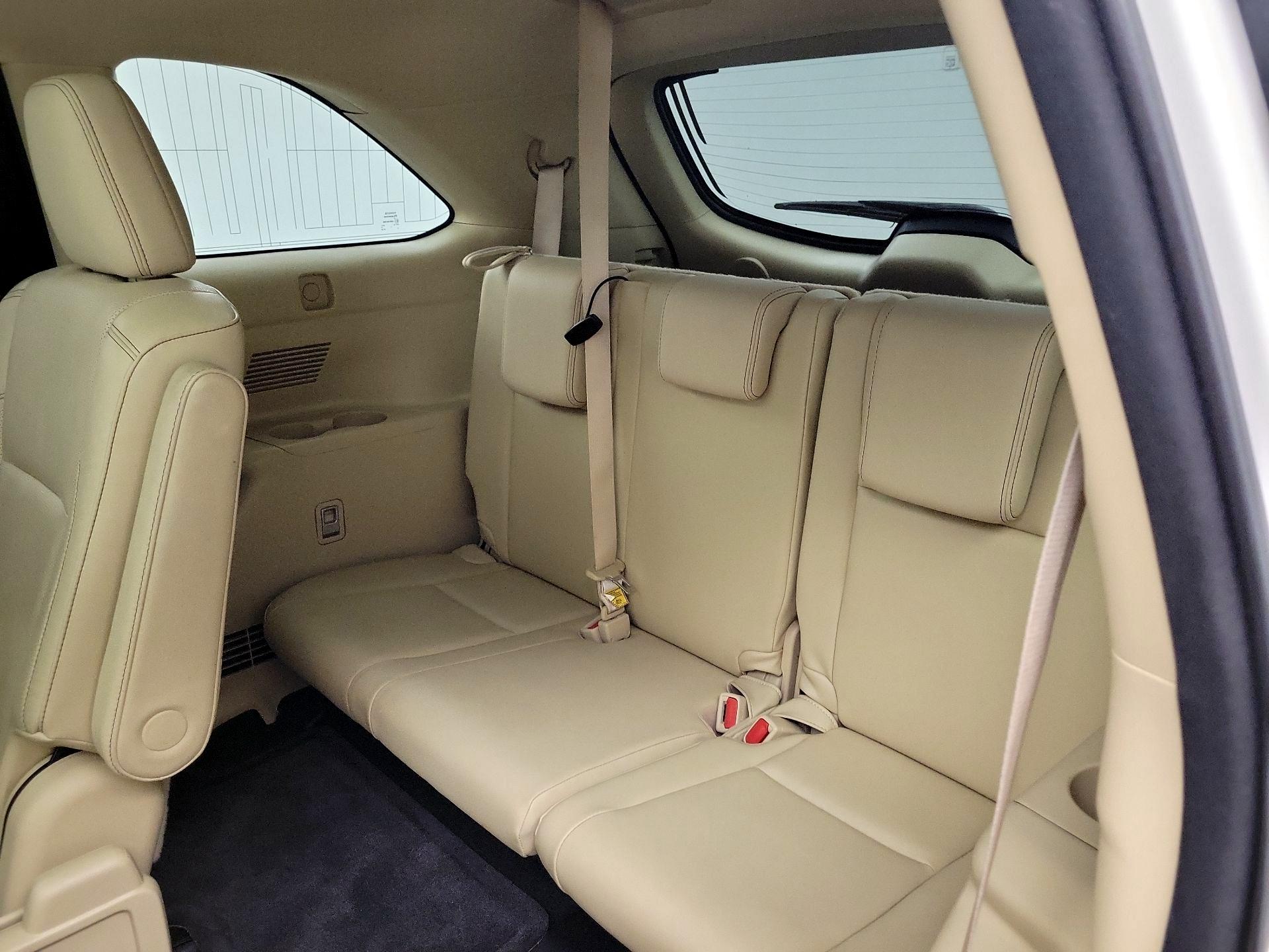 Thumbnail: 2015 Toyota Highlander - 19