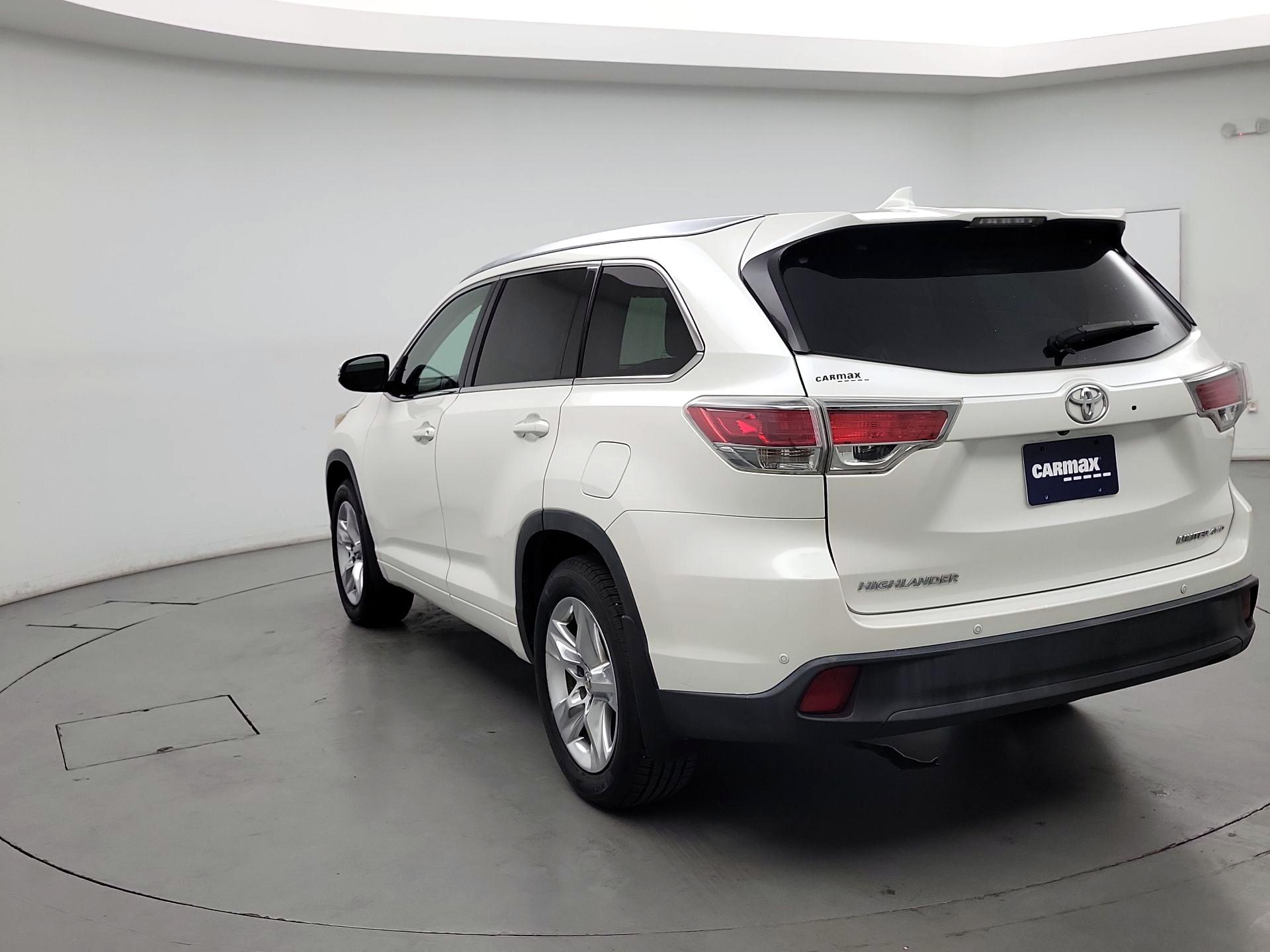 Thumbnail: 2015 Toyota Highlander - 7
