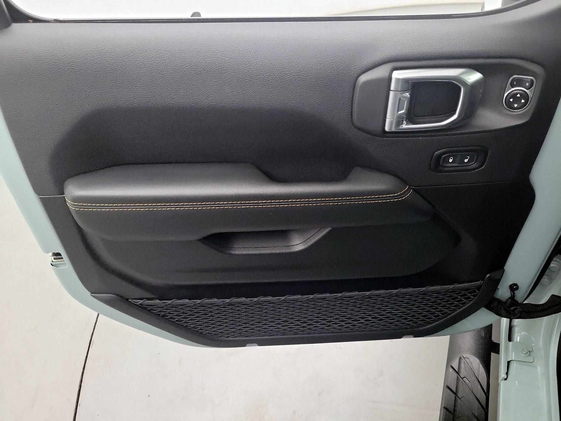 Thumbnail: 2024 Jeep Wrangler - 10