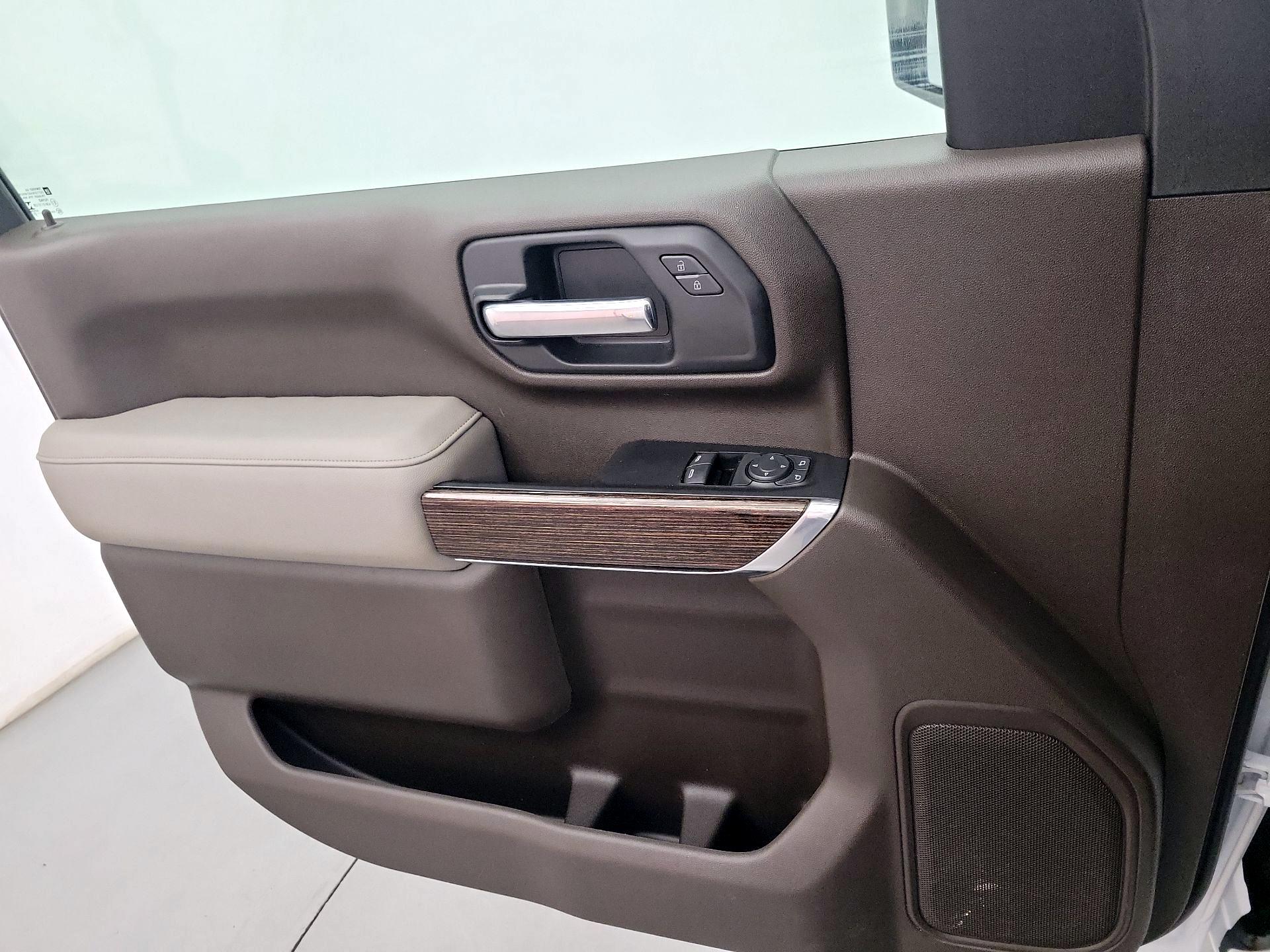 Thumbnail: 2024 GMC Sierra 3500 - 10