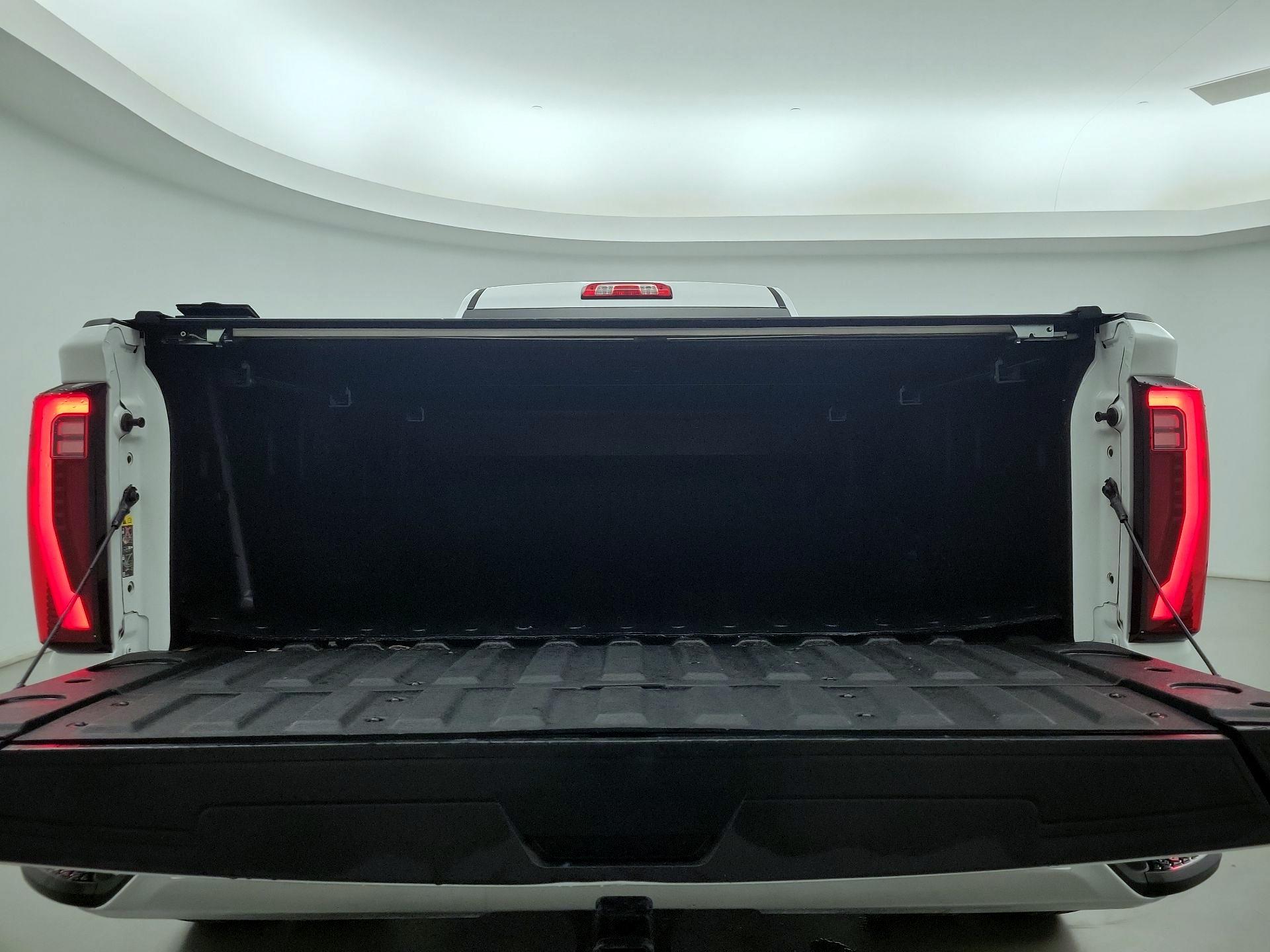 Thumbnail: 2024 GMC Sierra 3500 - 17