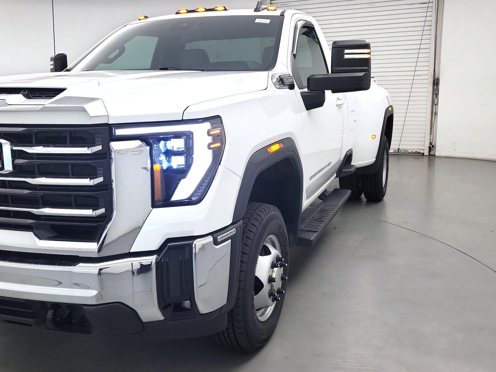 Thumbnail: 2024 GMC Sierra 3500 - 3