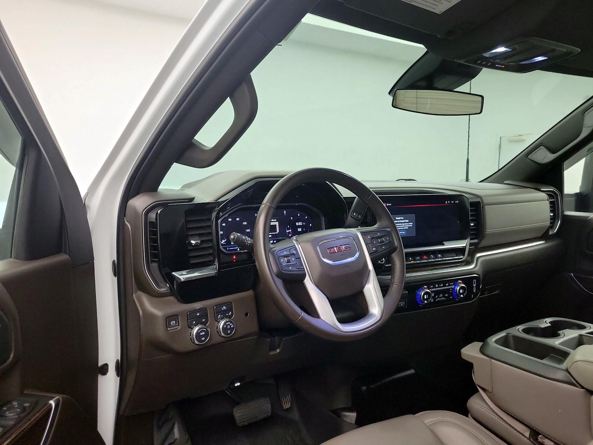 Thumbnail: 2024 GMC Sierra 3500 - 8