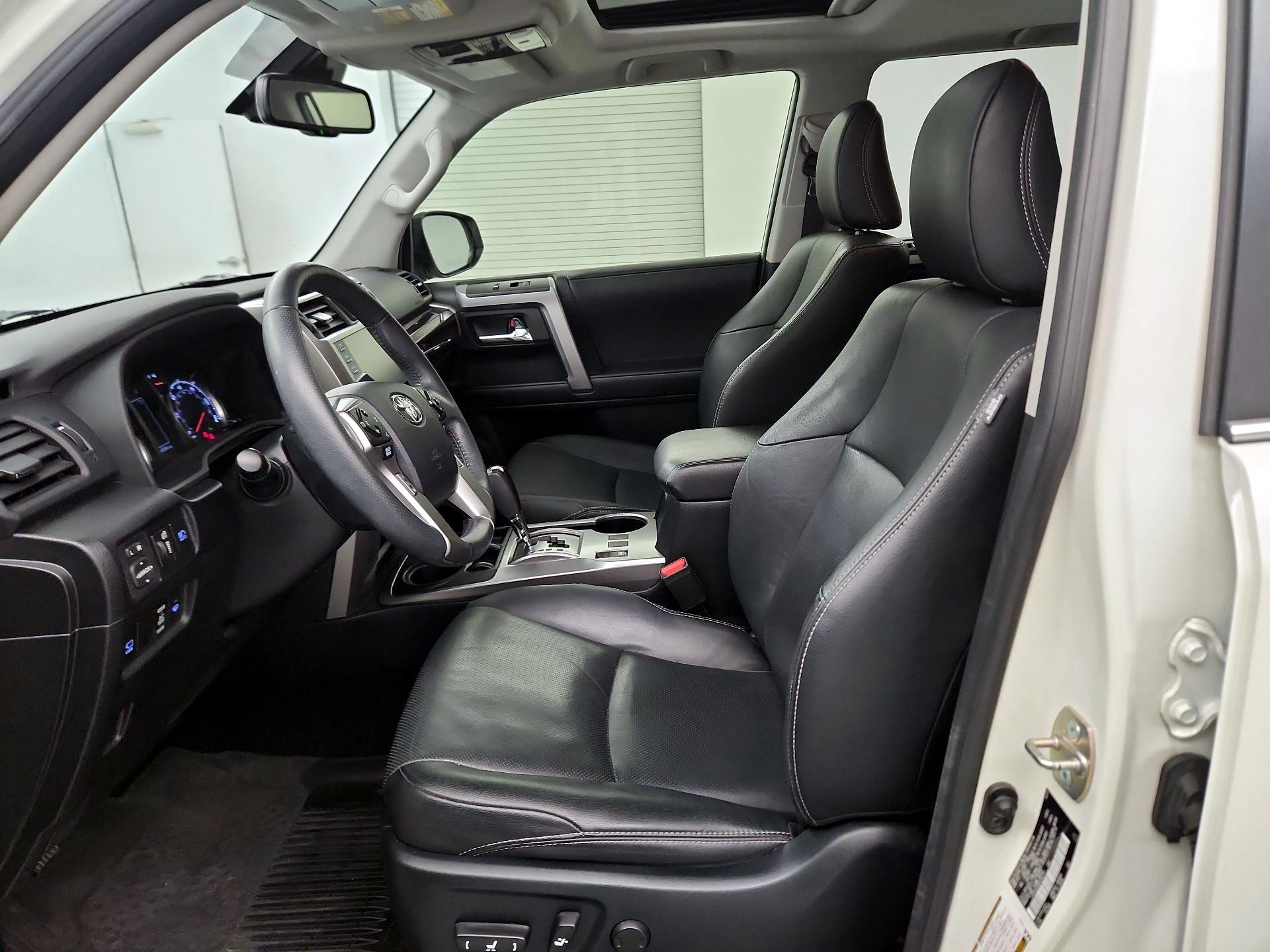 Thumbnail: 2022 Toyota 4Runner - 9