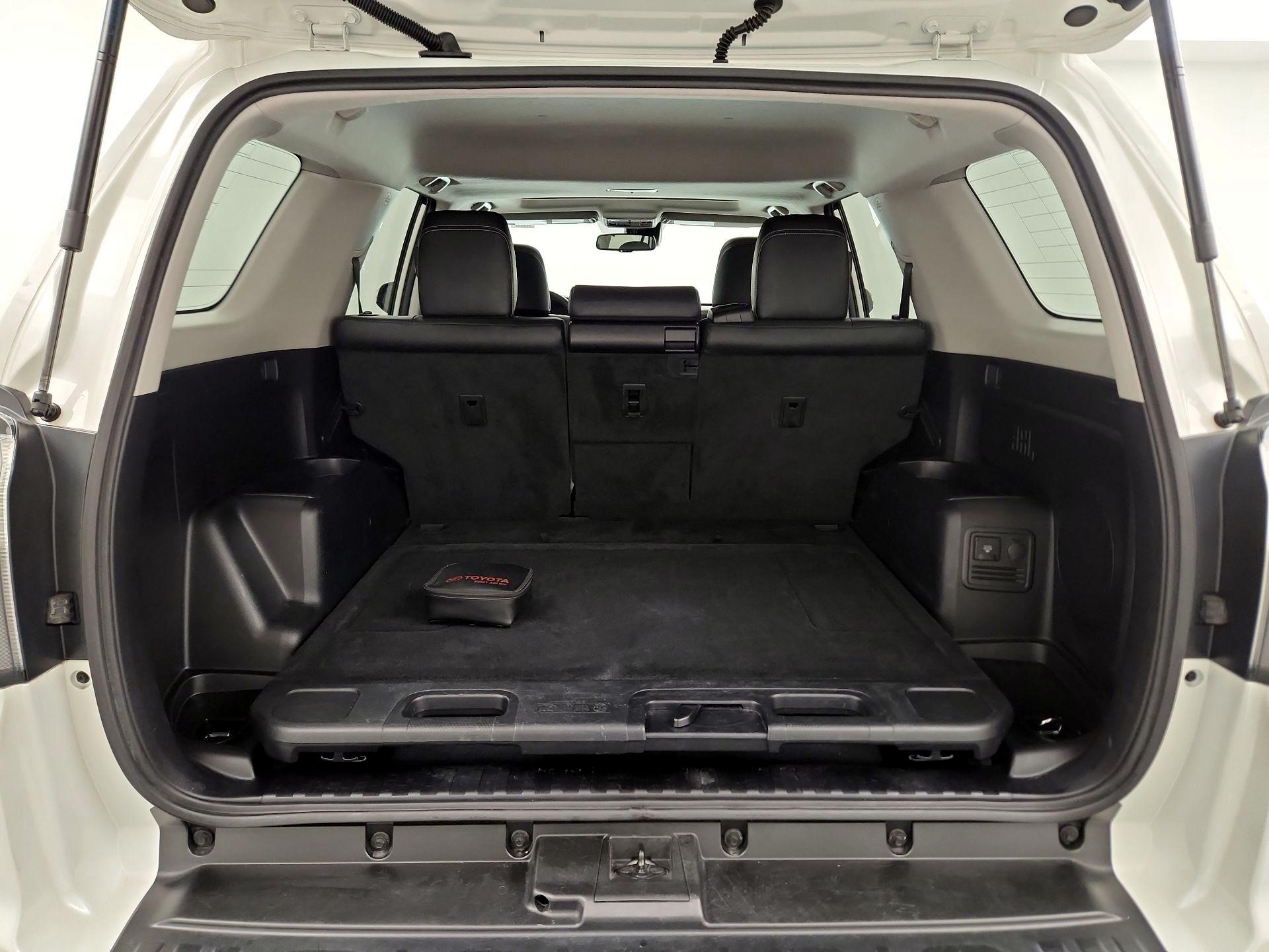 Thumbnail: 2022 Toyota 4Runner - 20