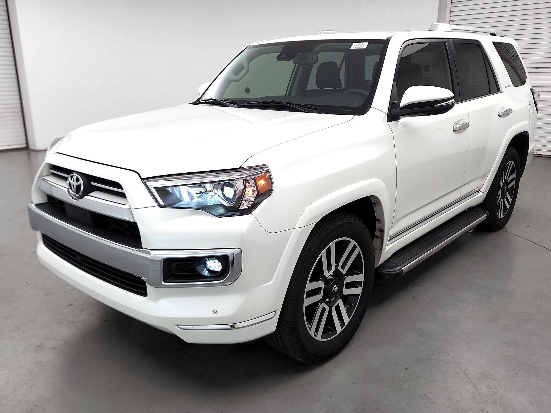 Thumbnail: 2022 Toyota 4Runner - 3