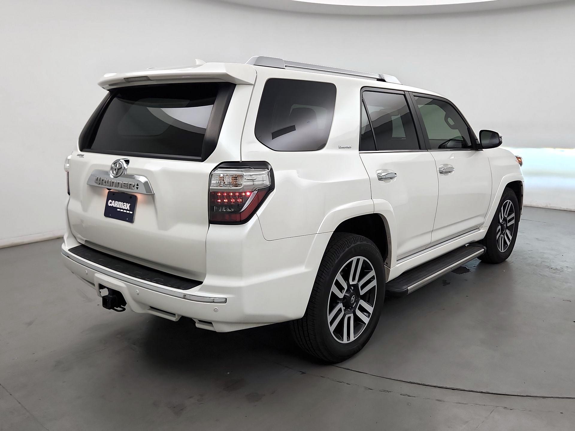 Thumbnail: 2022 Toyota 4Runner - 5