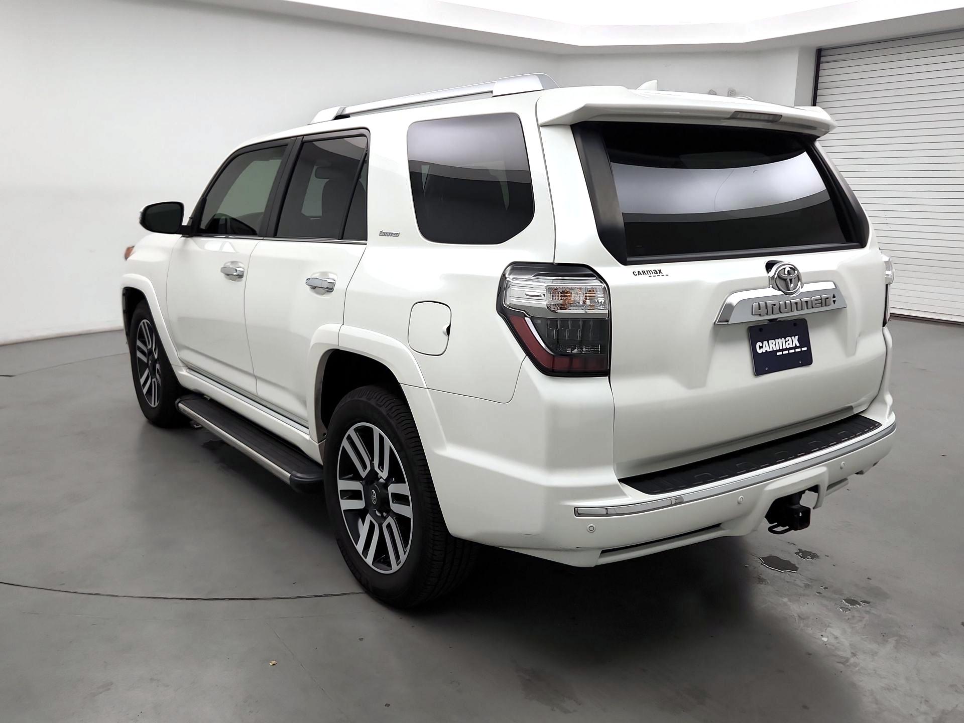 Thumbnail: 2022 Toyota 4Runner - 7